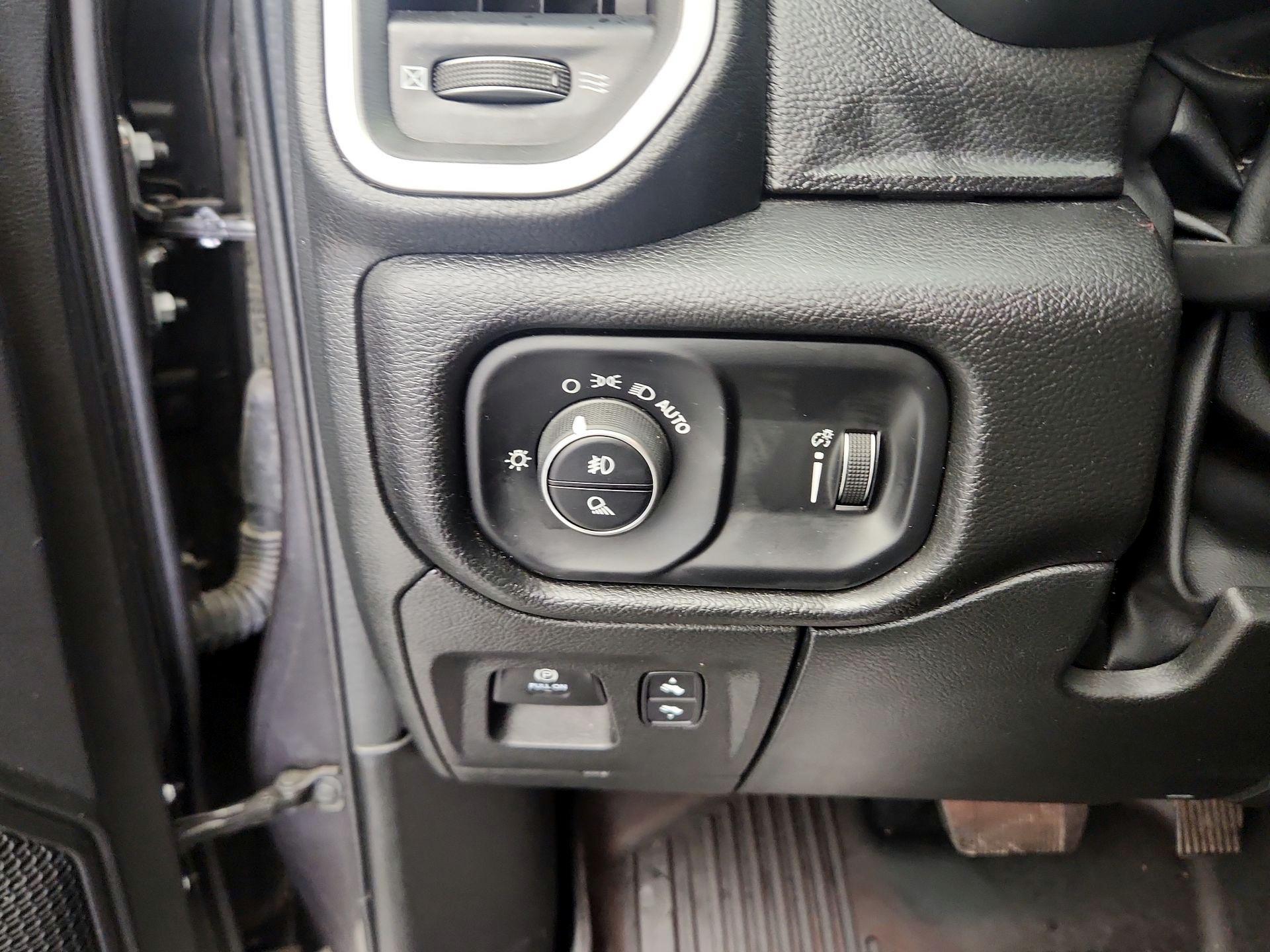 Thumbnail: 2022 RAM 1500 - 13