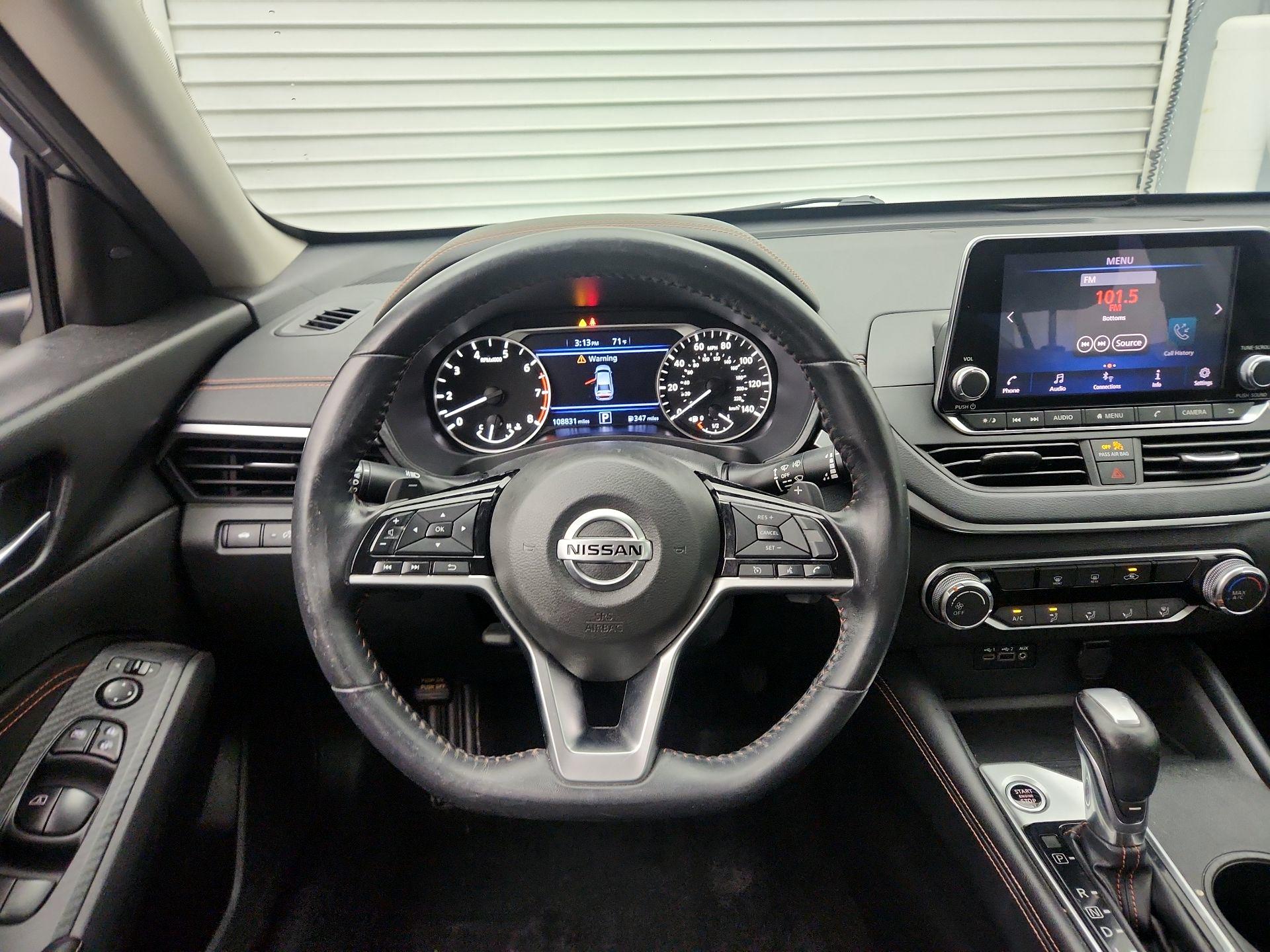 Thumbnail: 2019 Nissan Altima - 10