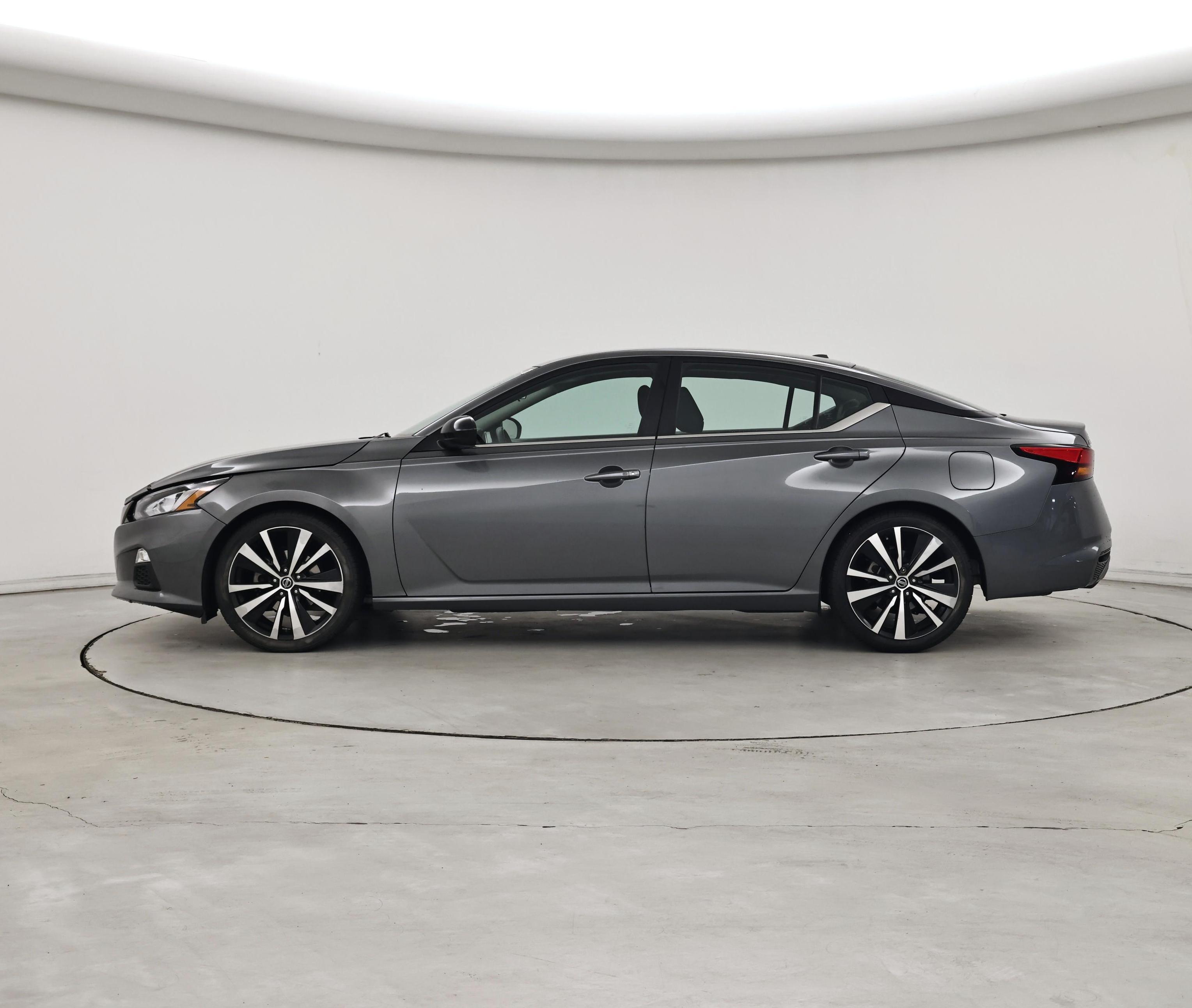 Thumbnail: 2019 Nissan Altima - 3