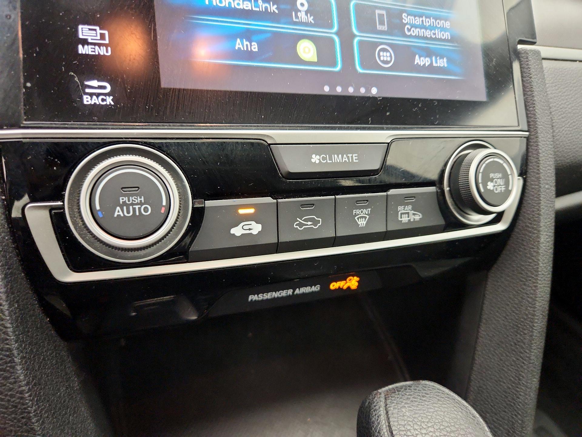 Thumbnail: 2016 Honda Civic - 16