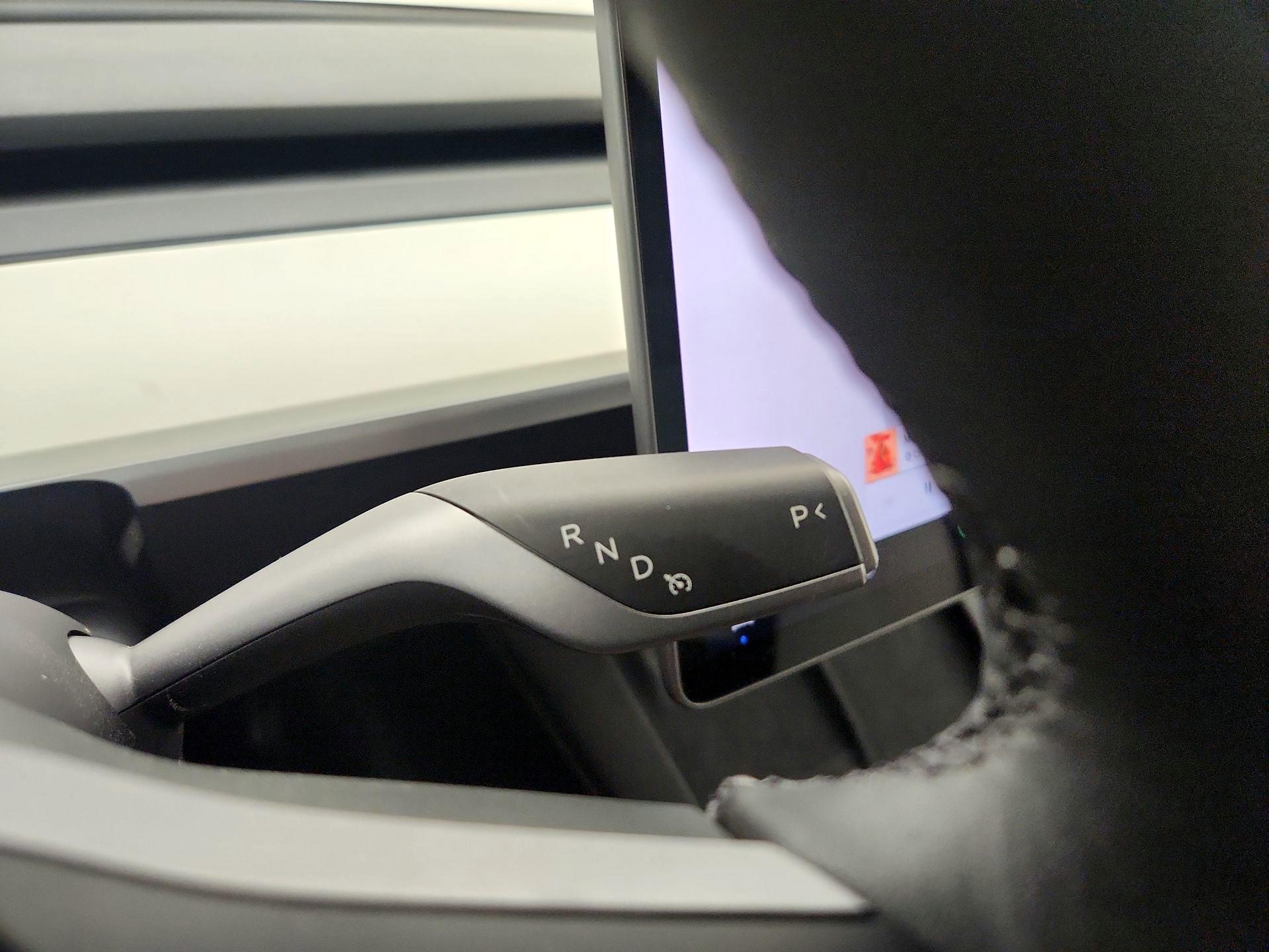 Thumbnail: 2024 Tesla Model Y - 17