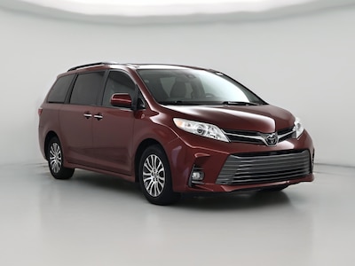 2020 Toyota Sienna XLE