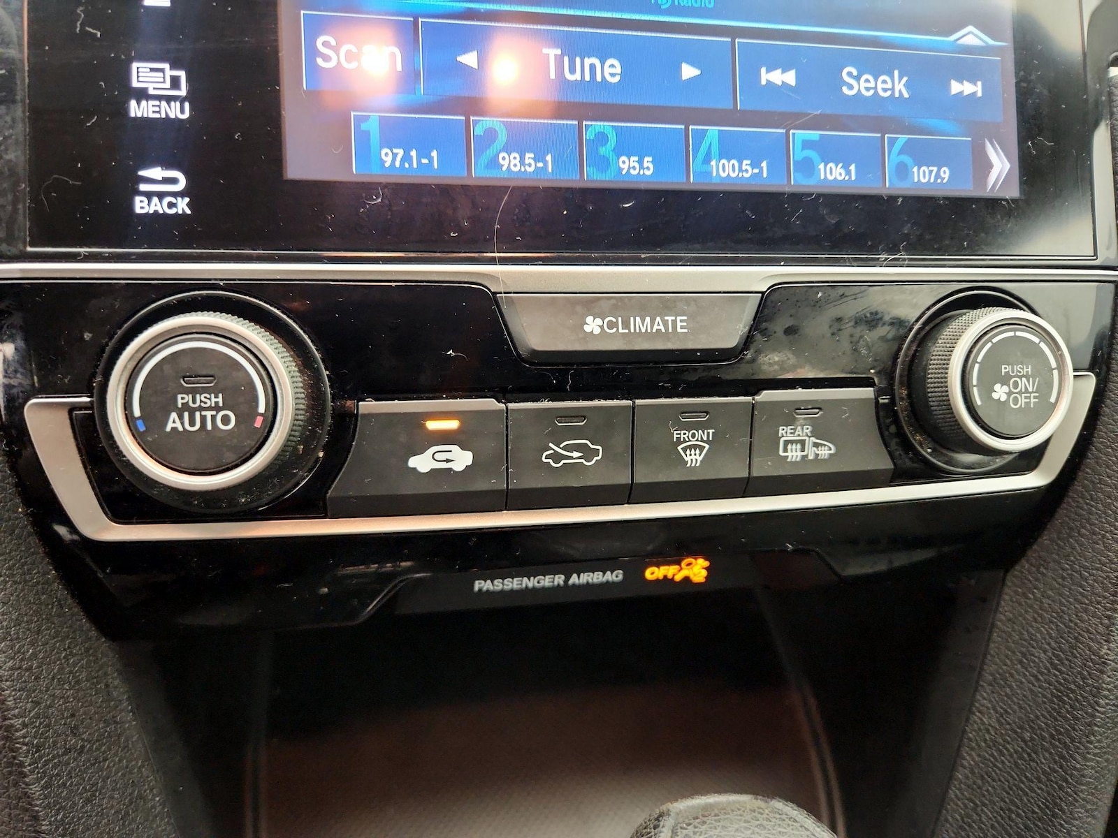 2018 Honda Civic EX - Photo 17