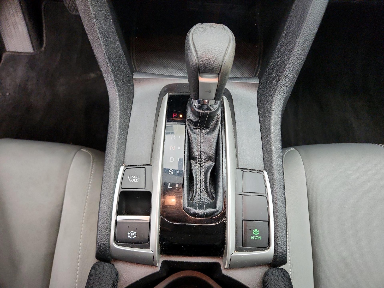 2018 Honda Civic EX - Photo 18