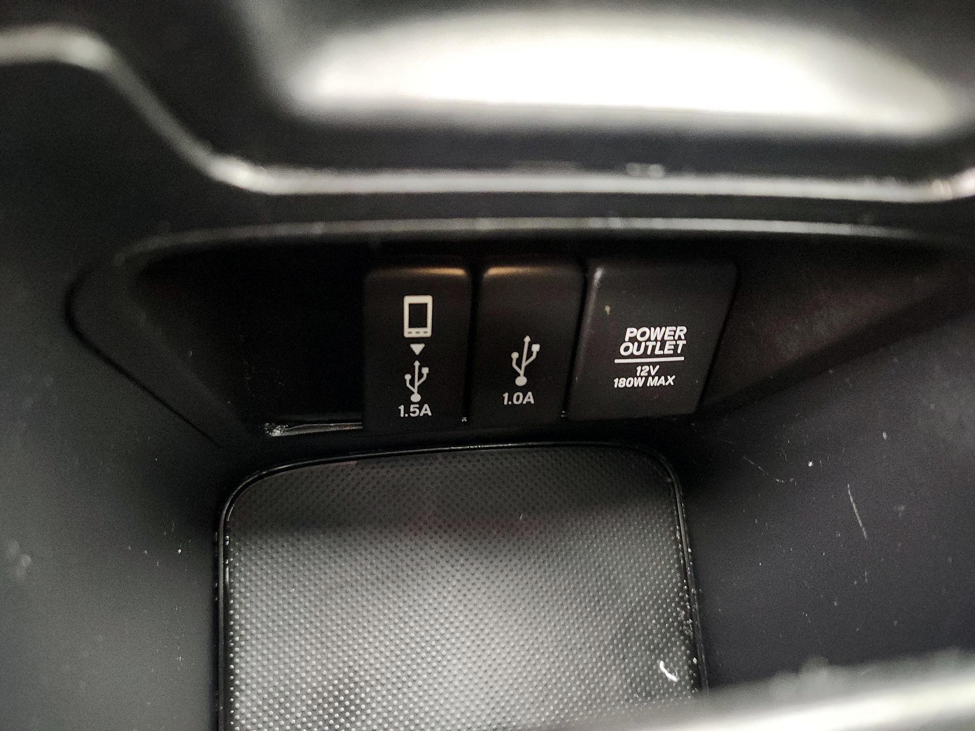 Thumbnail: 2019 Honda CR-V - 18