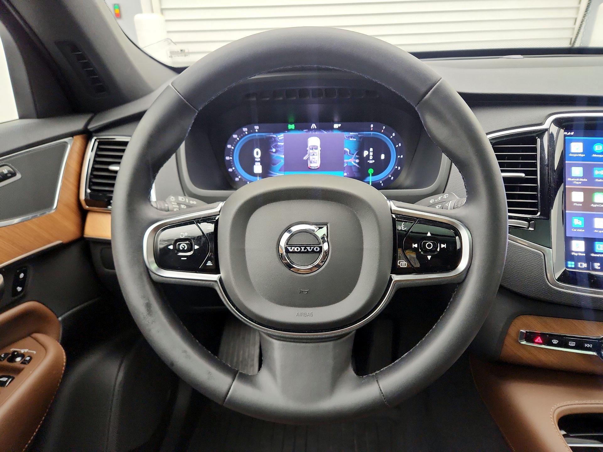 Thumbnail: 2023 Volvo XC90 - 10