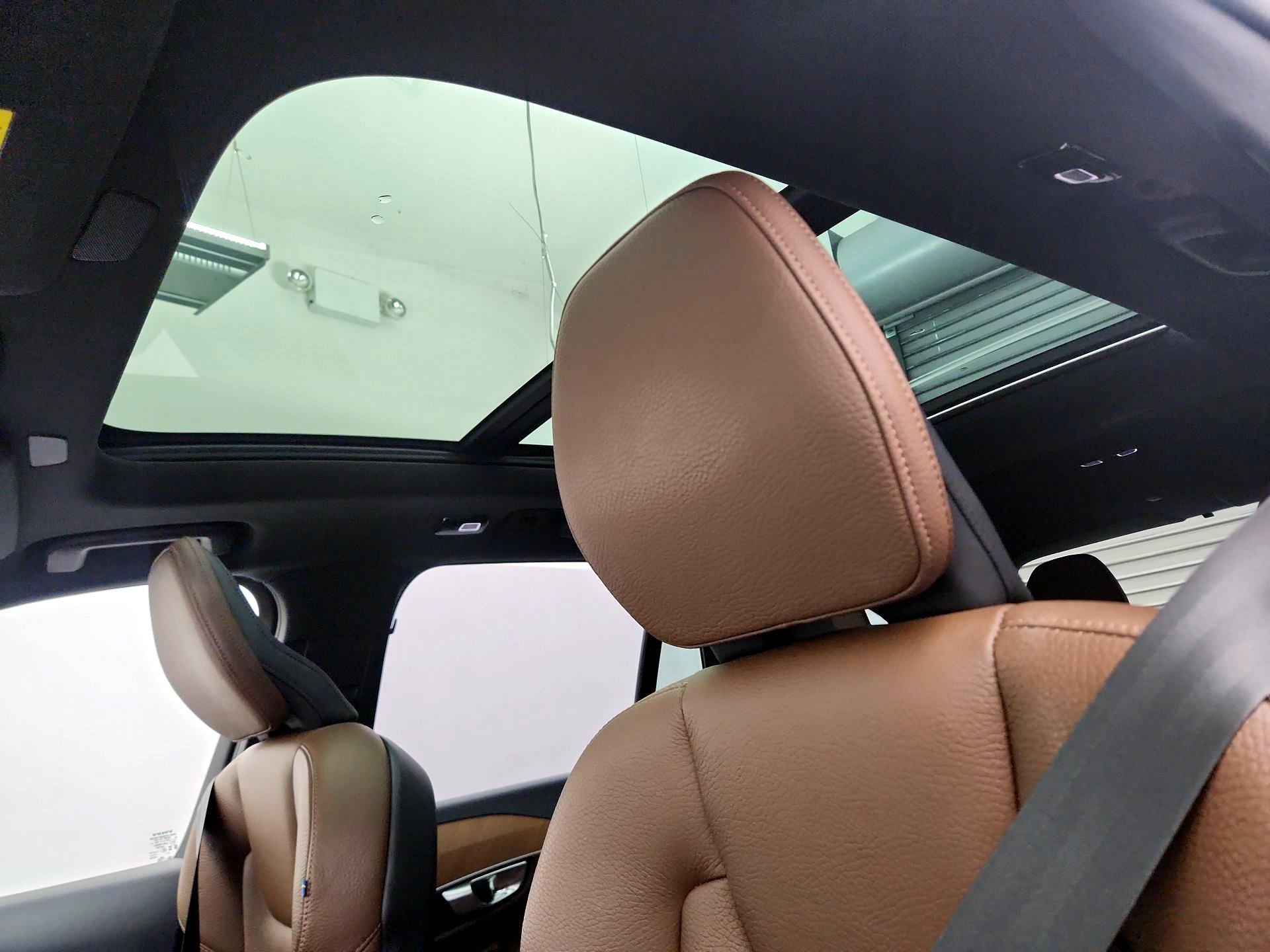 Thumbnail: 2023 Volvo XC90 - 19