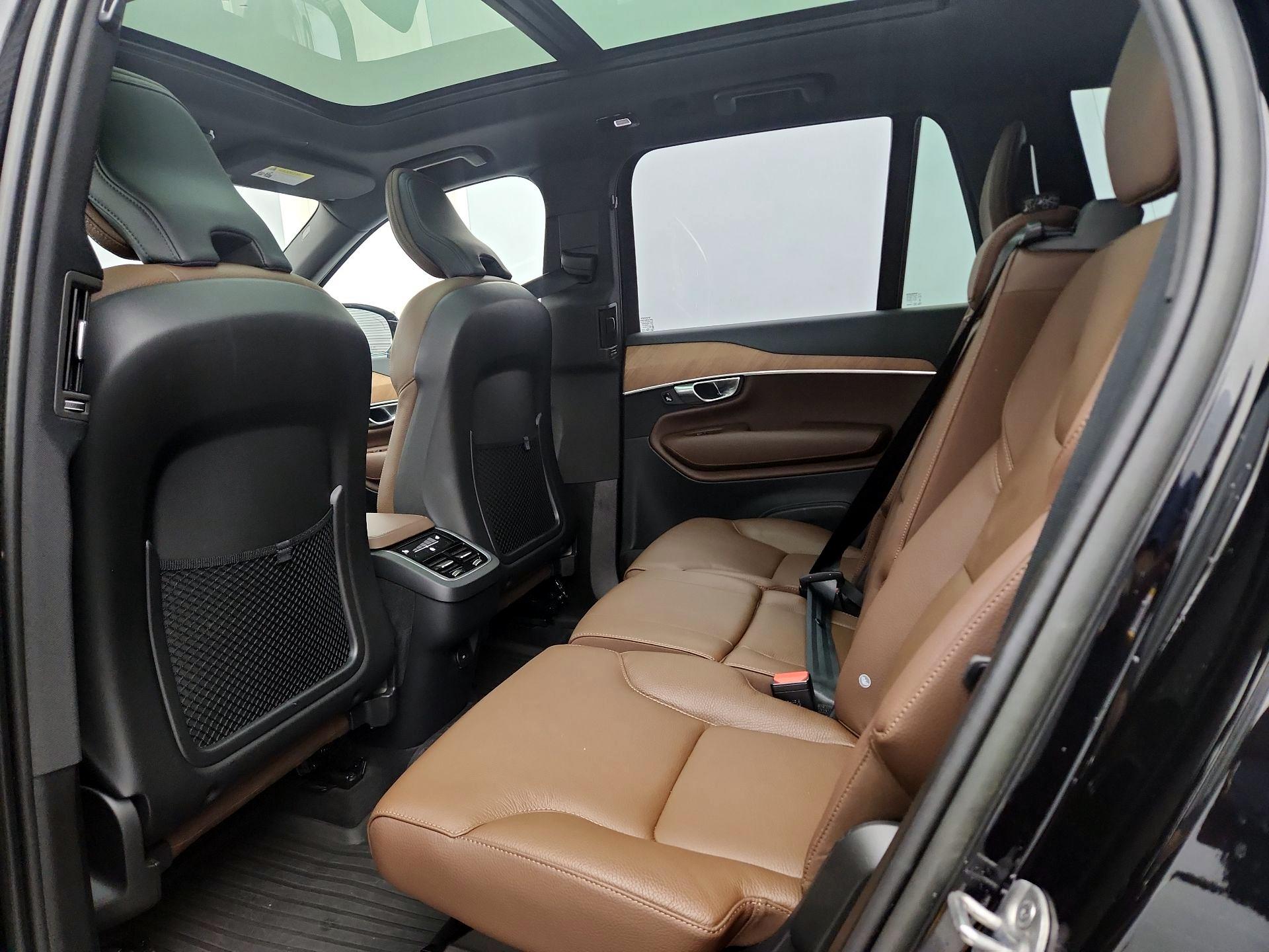 Thumbnail: 2023 Volvo XC90 - 20