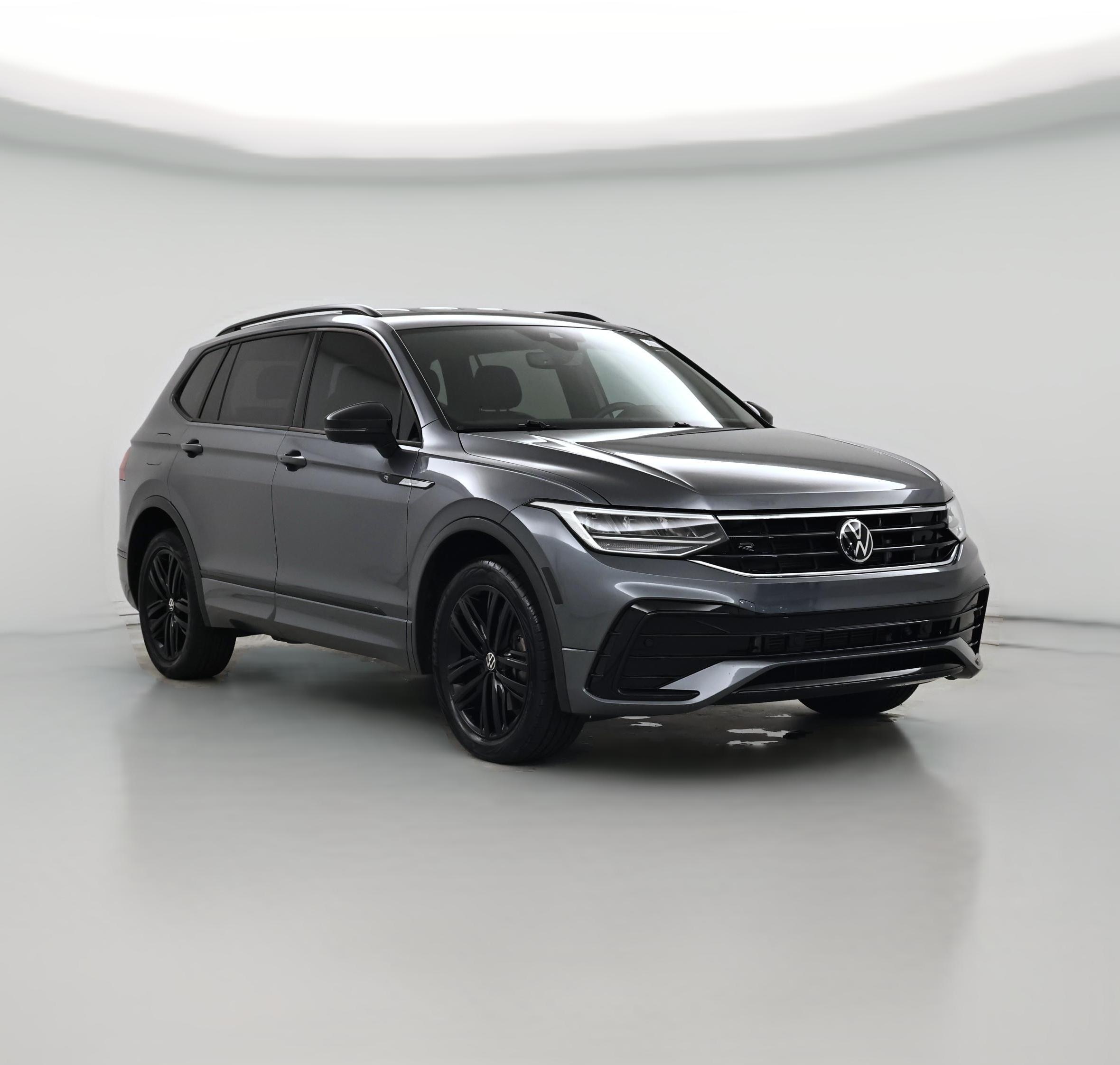 Thumbnail: 2022 Volkswagen Tiguan - 1