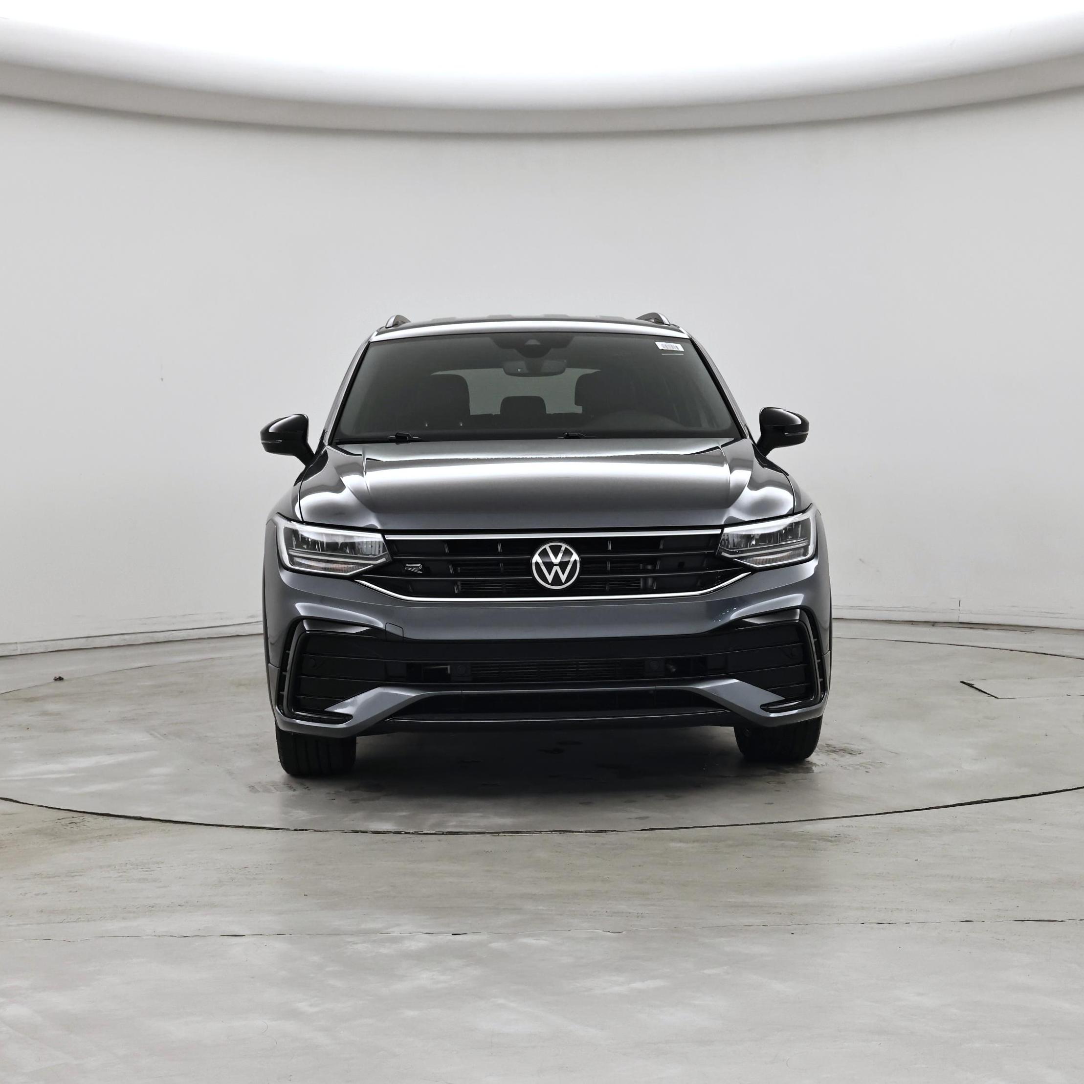Thumbnail: 2022 Volkswagen Tiguan - 5