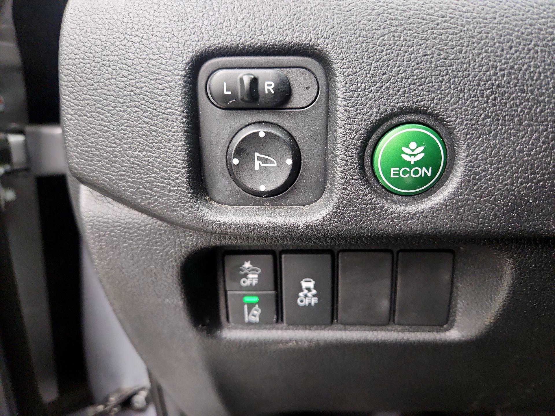 Thumbnail: 2019 Honda Passport - 13