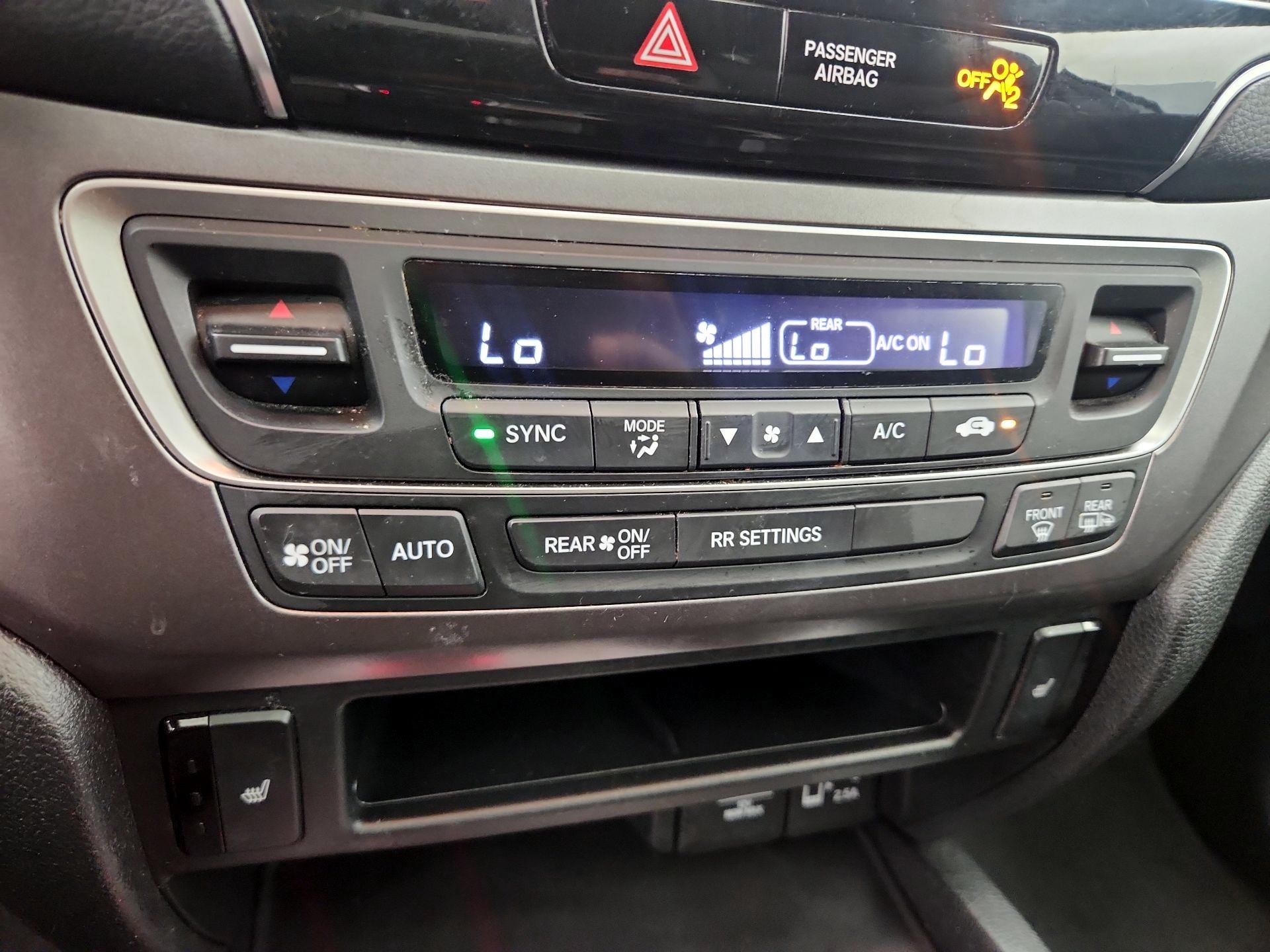 Thumbnail: 2019 Honda Passport - 16