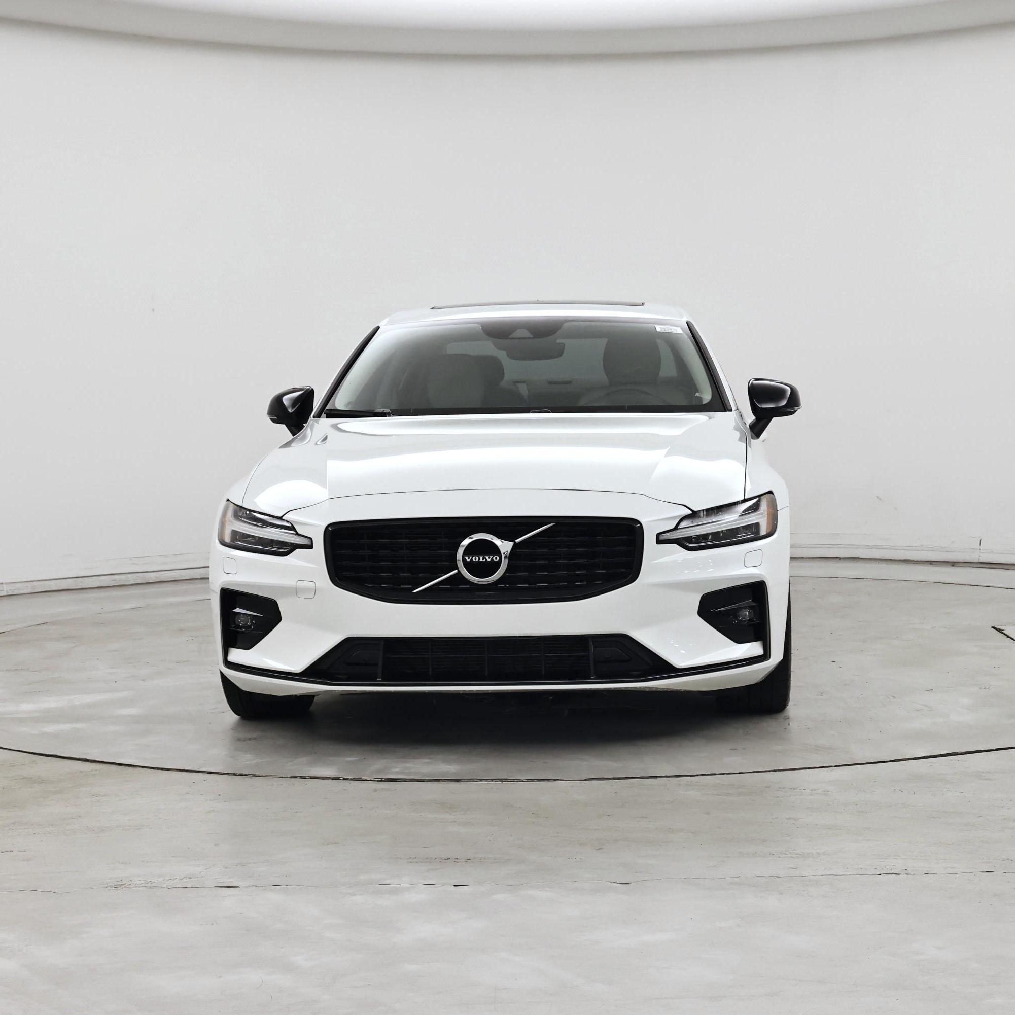 Thumbnail: 2022 Volvo S60 - 5