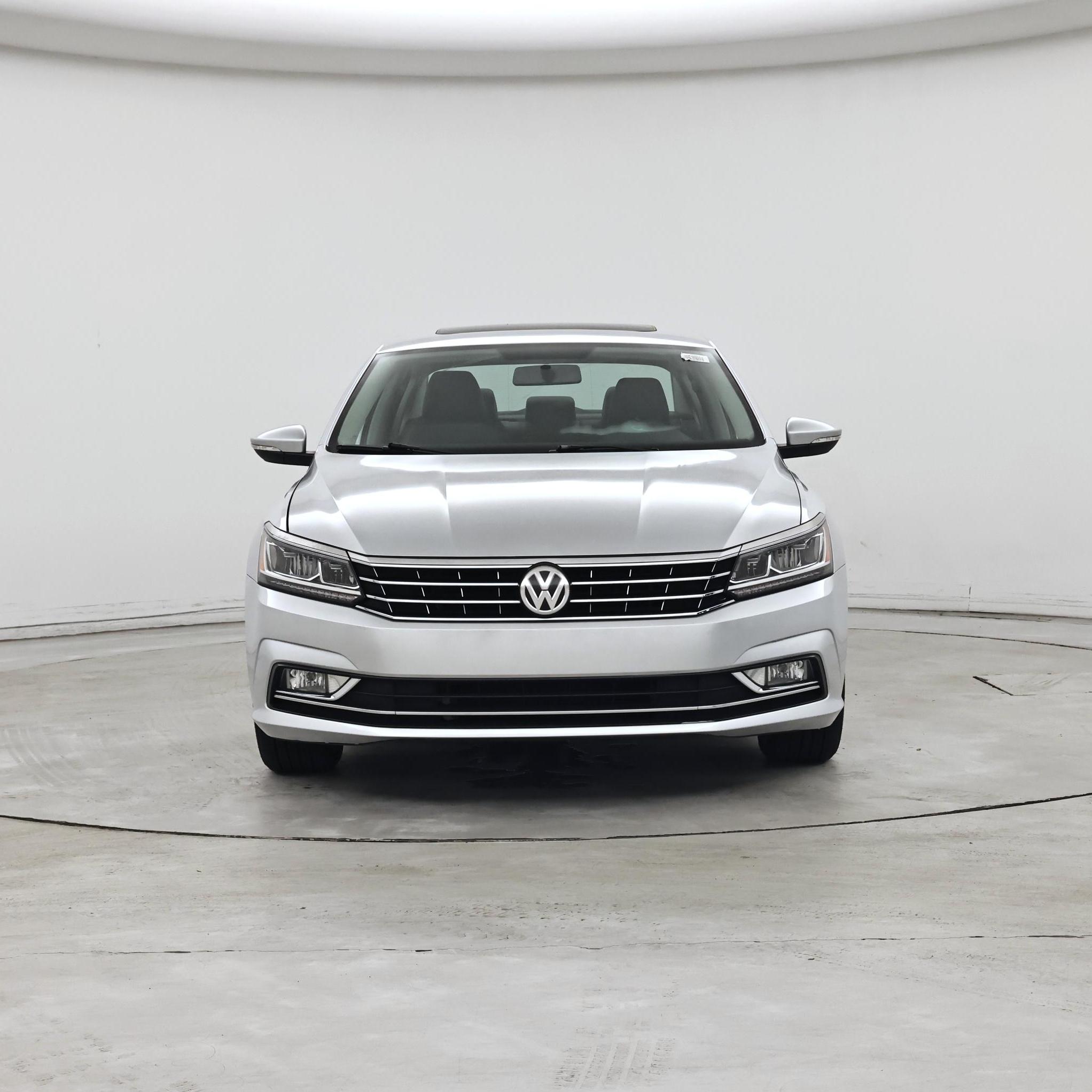 Thumbnail: 2016 Volkswagen Passat - 5