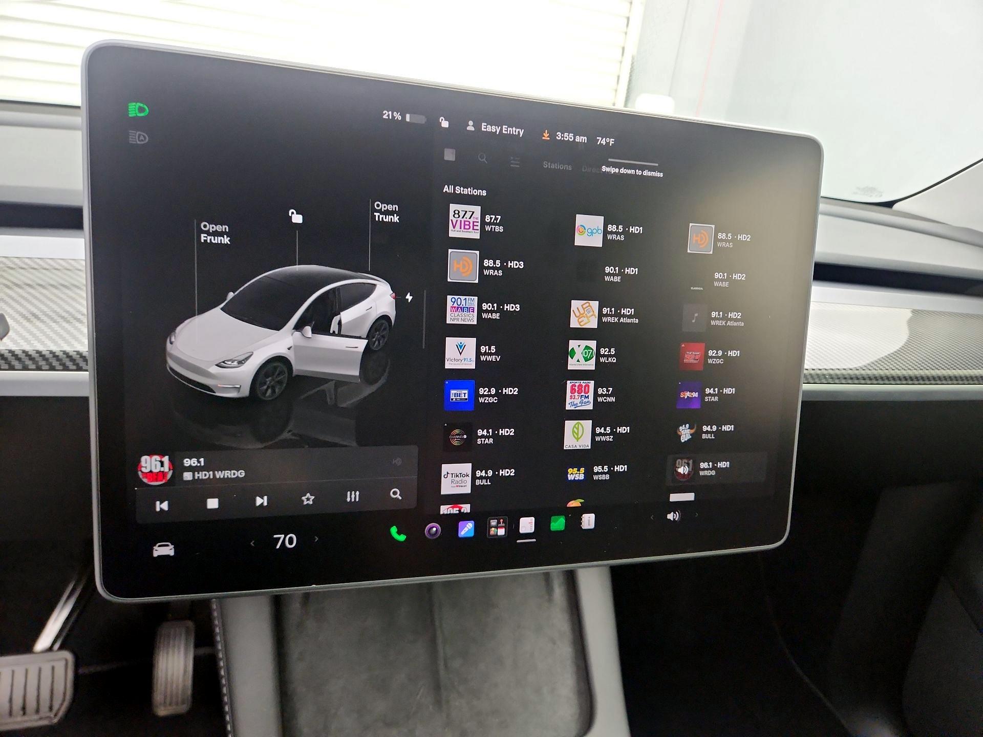 Thumbnail: 2024 Tesla Model Y - 15