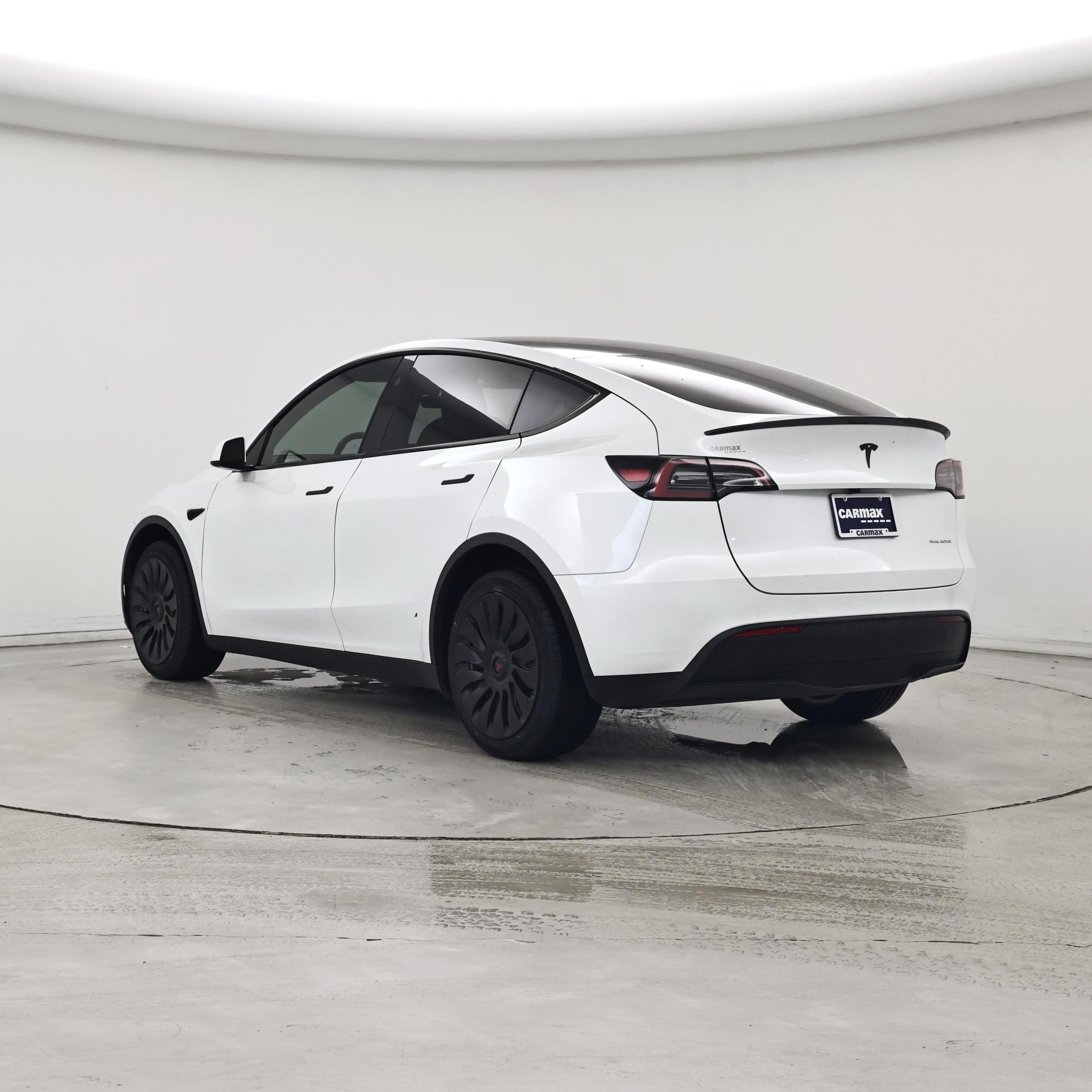 Thumbnail: 2024 Tesla Model Y - 2