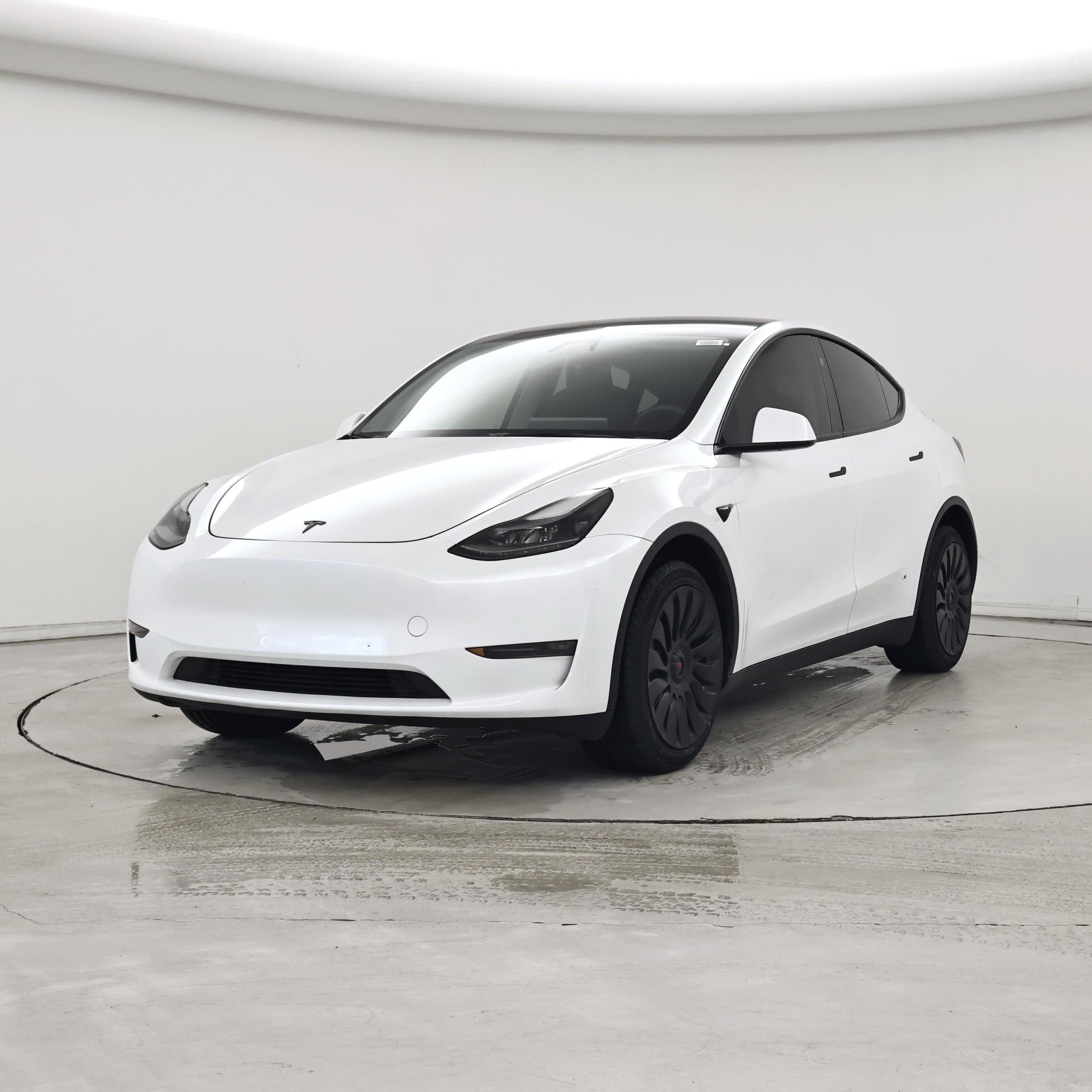 Thumbnail: 2024 Tesla Model Y - 4