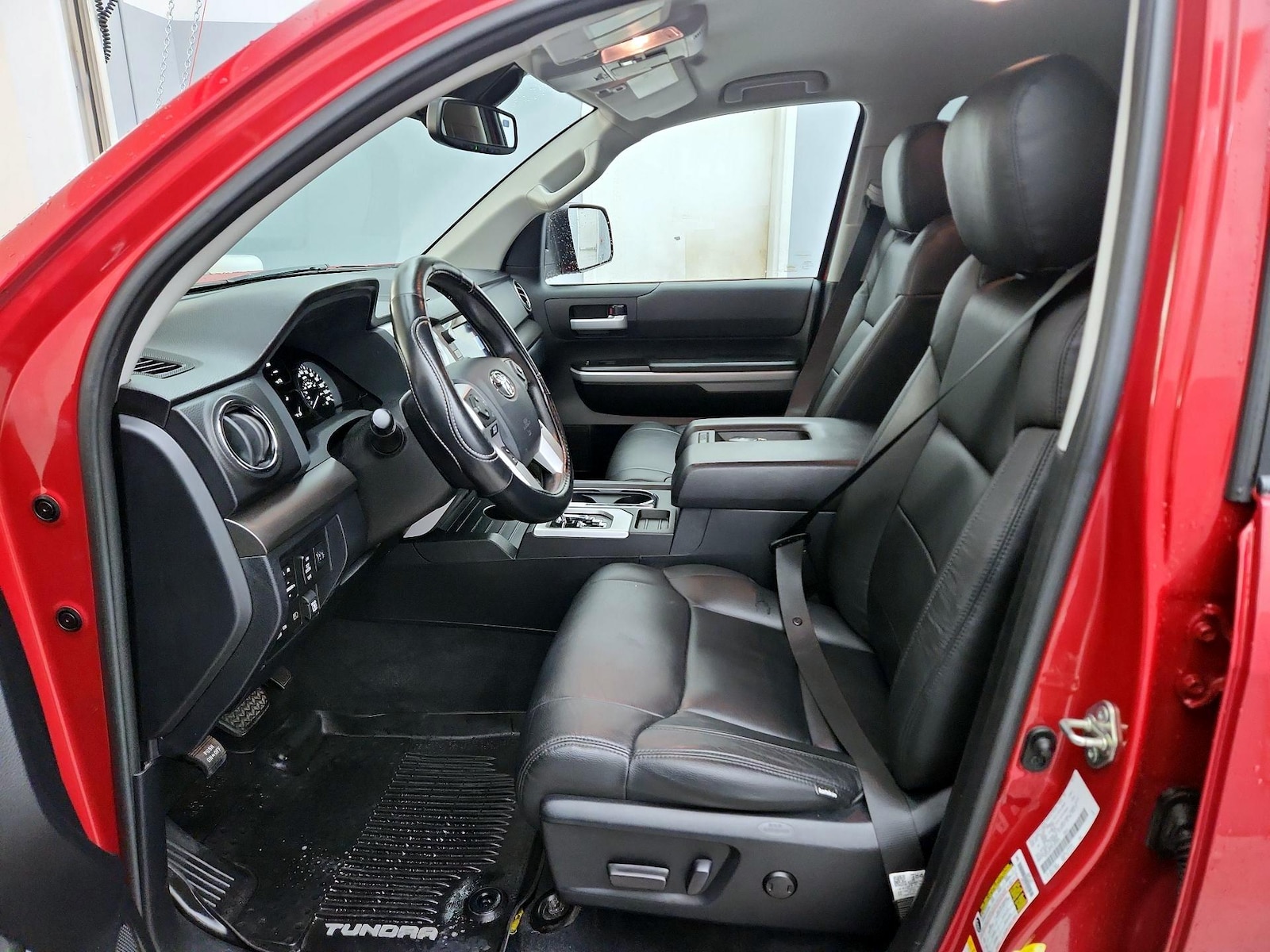 2020 Toyota Tundra SR5 - Photo 12