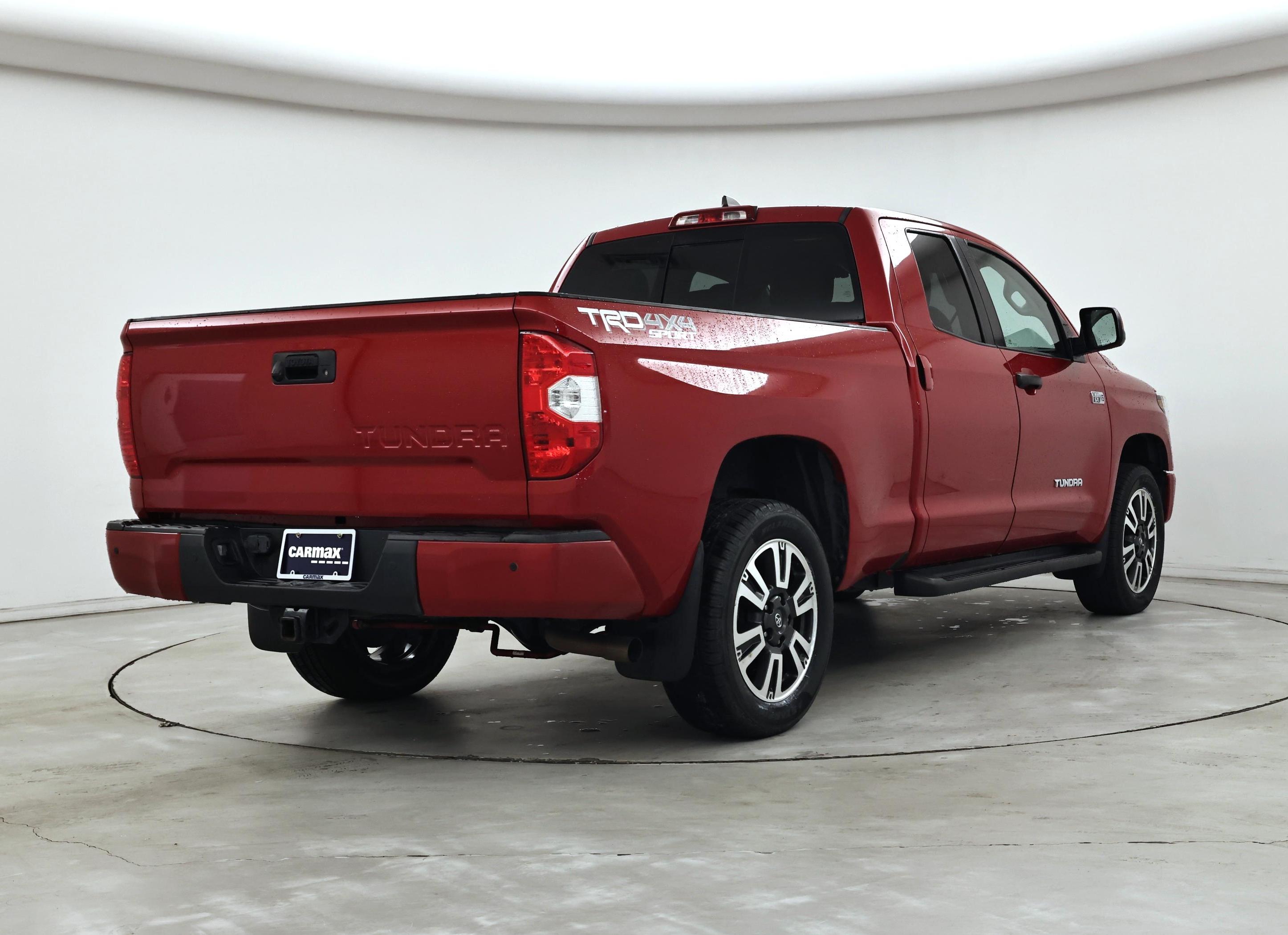 Thumbnail: 2020 Toyota Tundra - 8