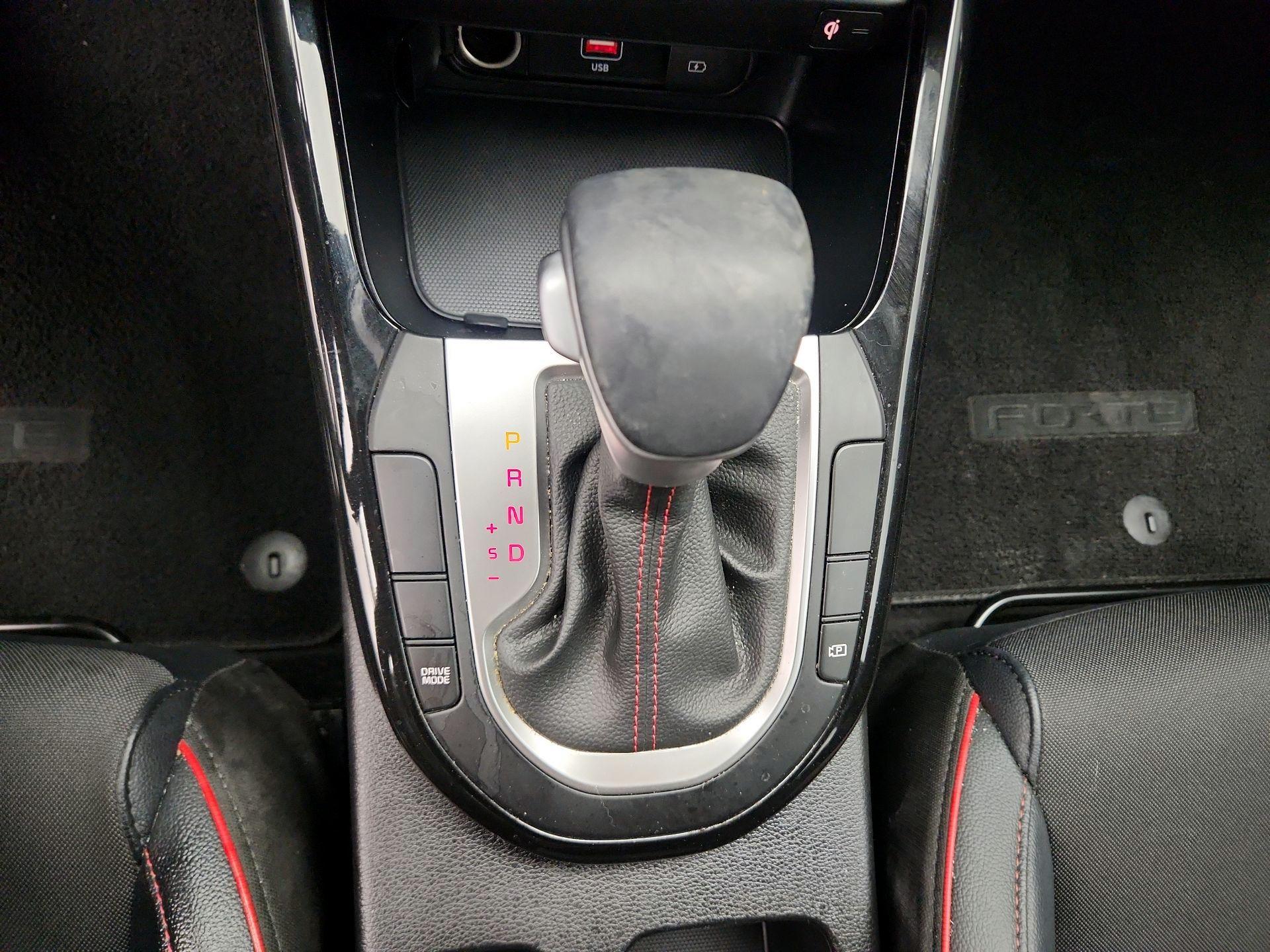 Thumbnail: 2024 Kia Forte - 18