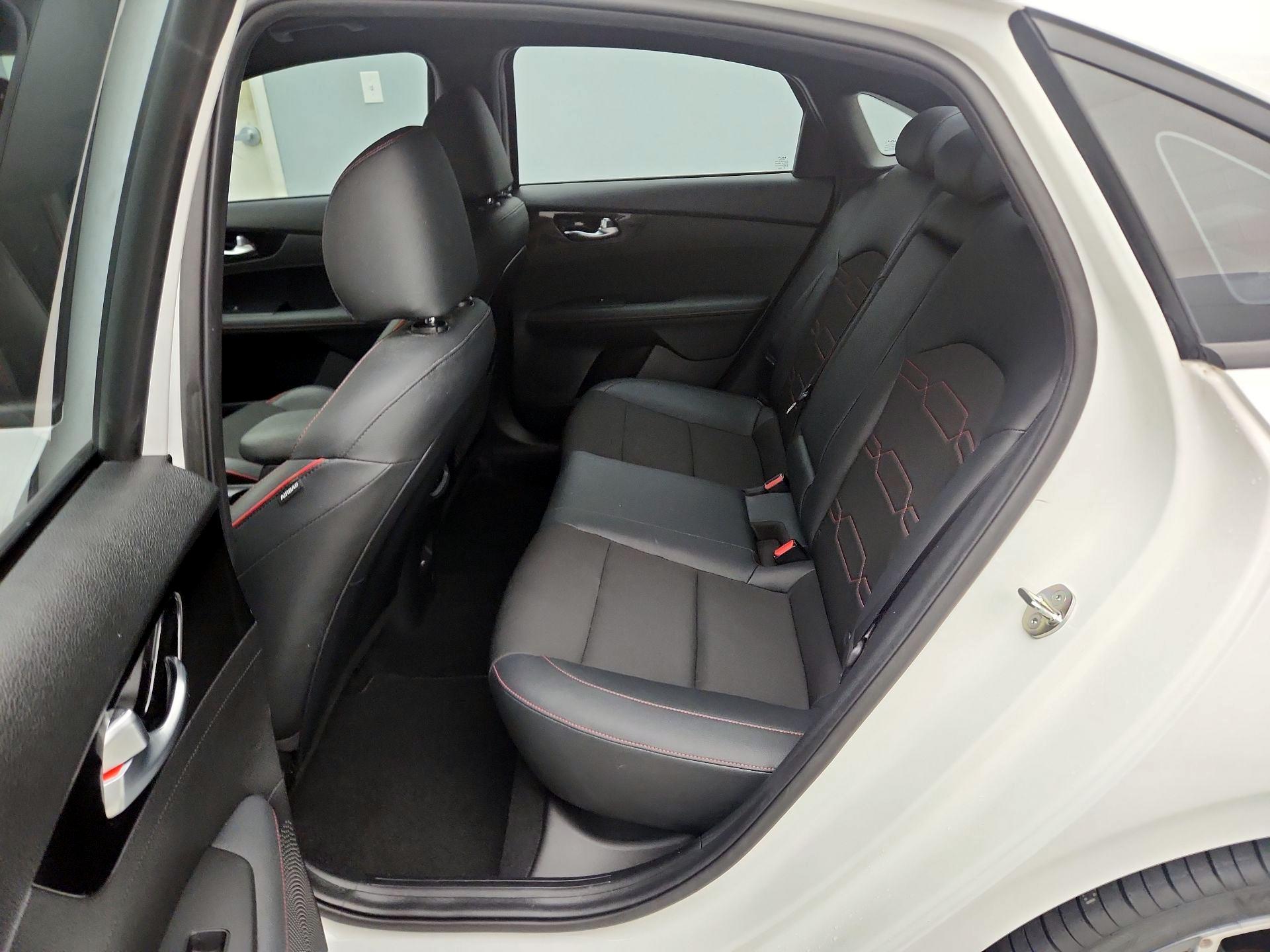 Thumbnail: 2024 Kia Forte - 20