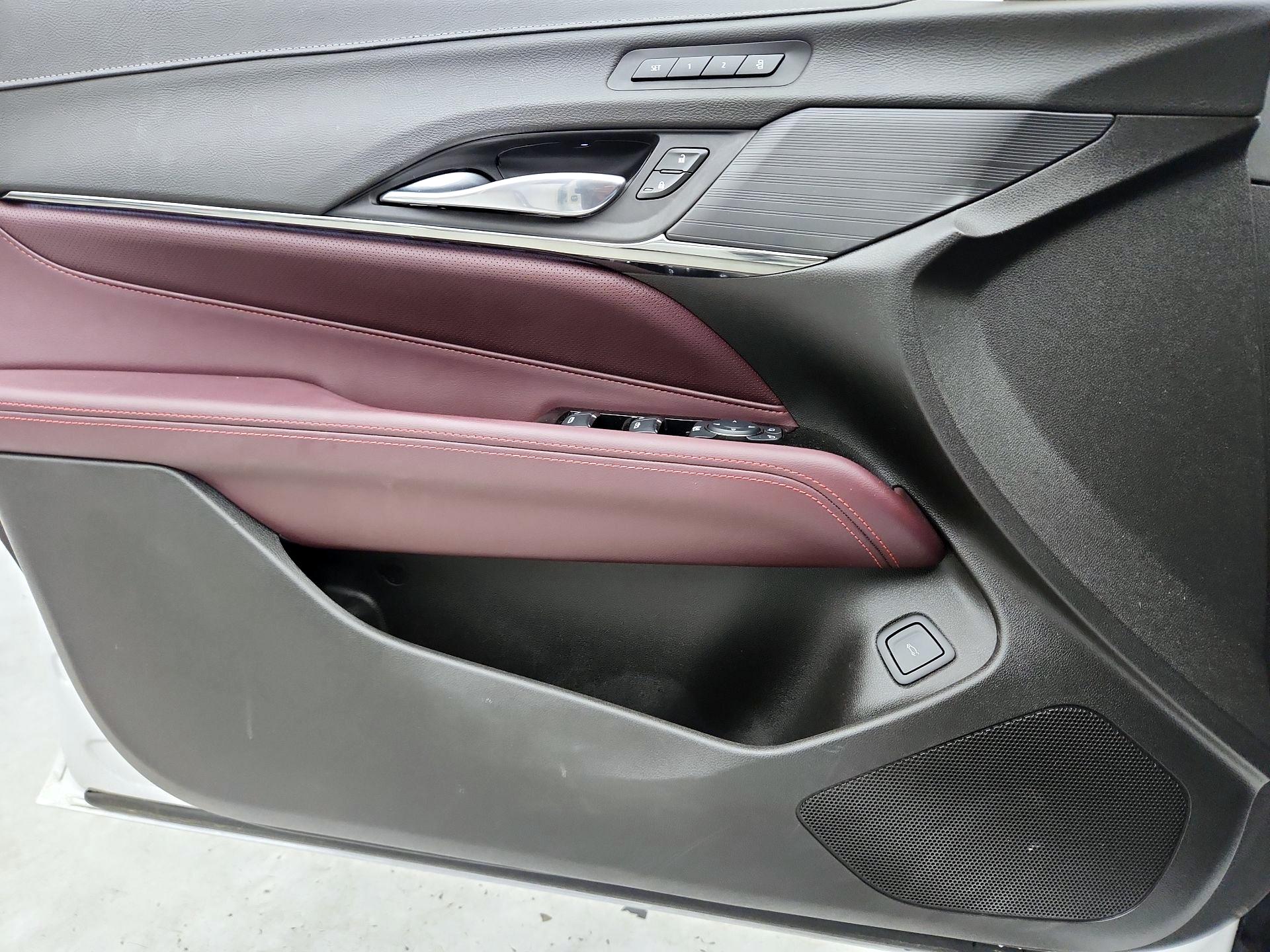 Thumbnail: 2024 Cadillac CT4 - 12