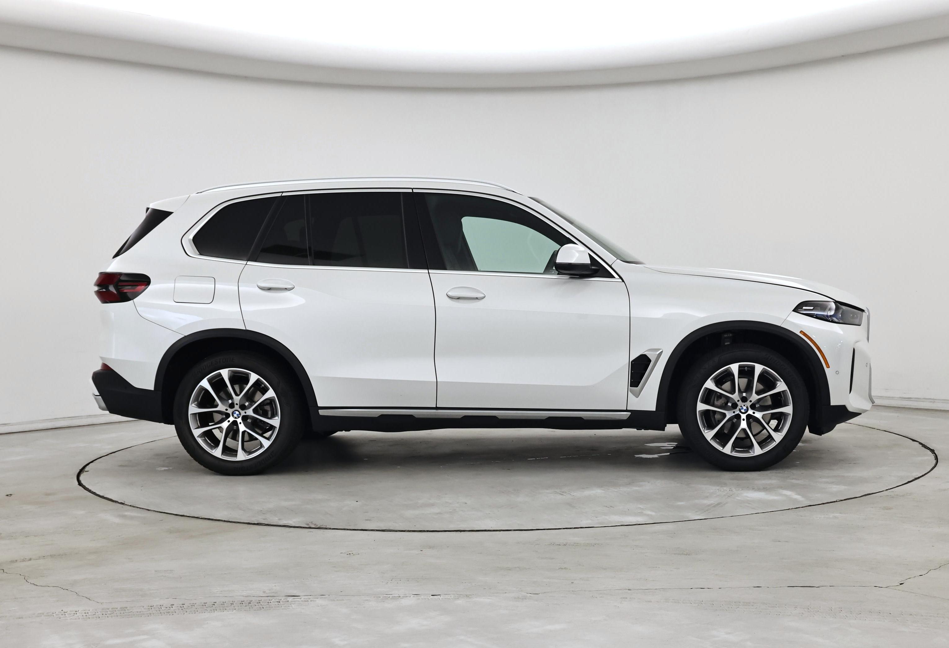 Thumbnail: 2024 BMW X5 - 7