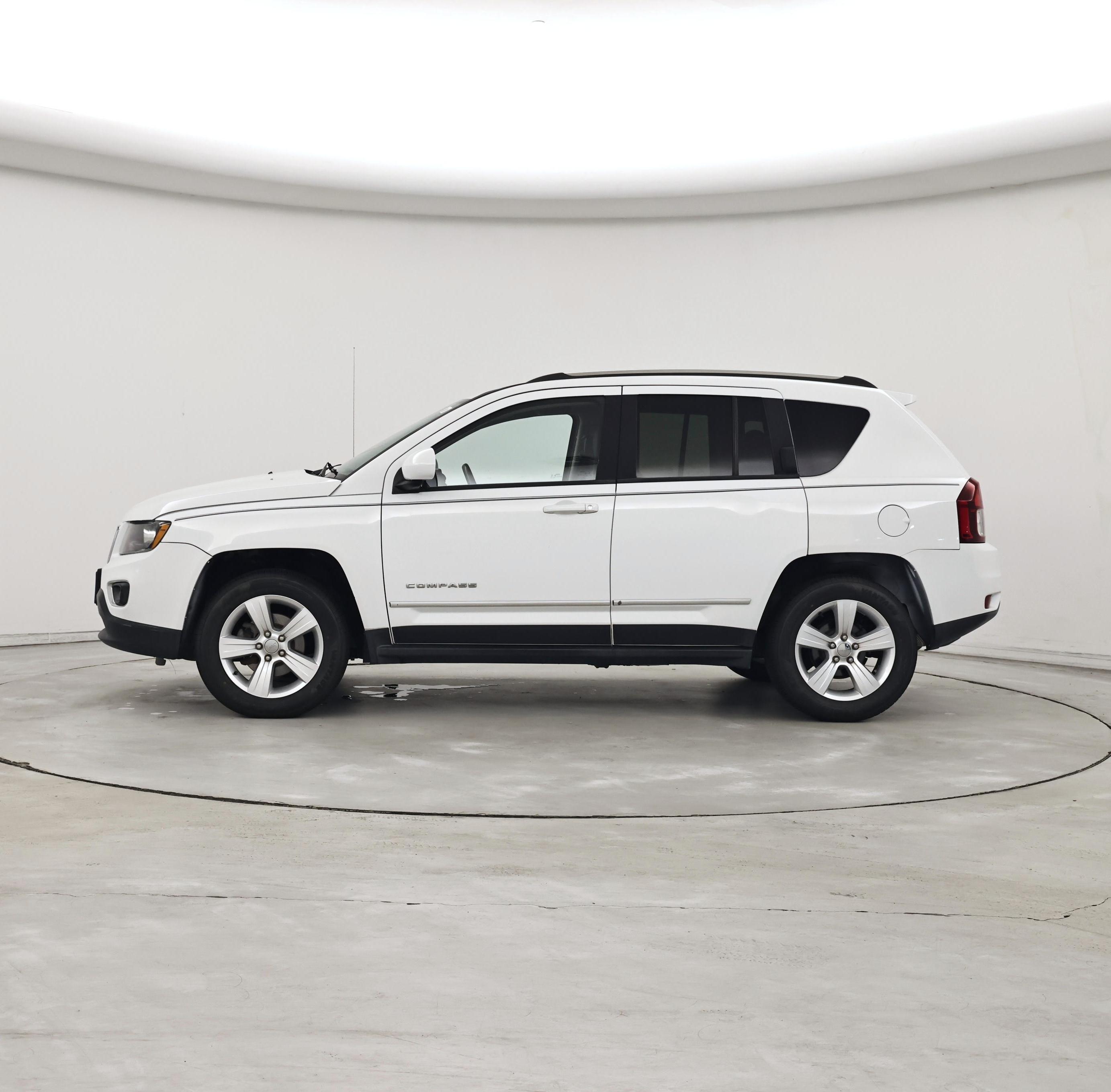 Thumbnail: 2015 Jeep Compass - 3