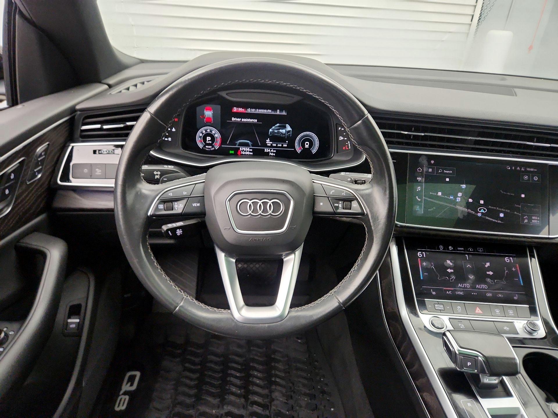 Thumbnail: 2021 Audi Q8 - 10
