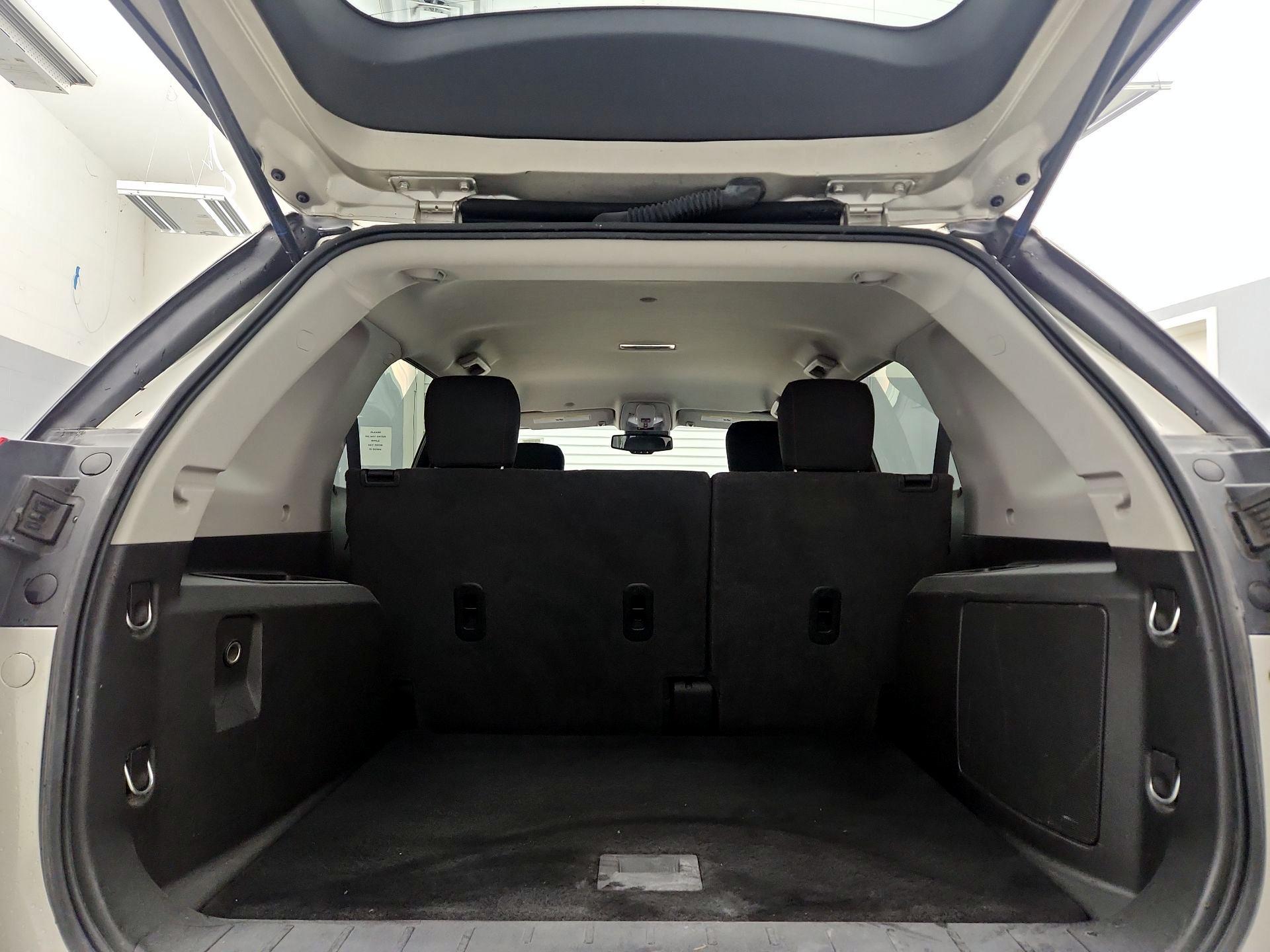 Thumbnail: 2014 GMC Terrain - 19
