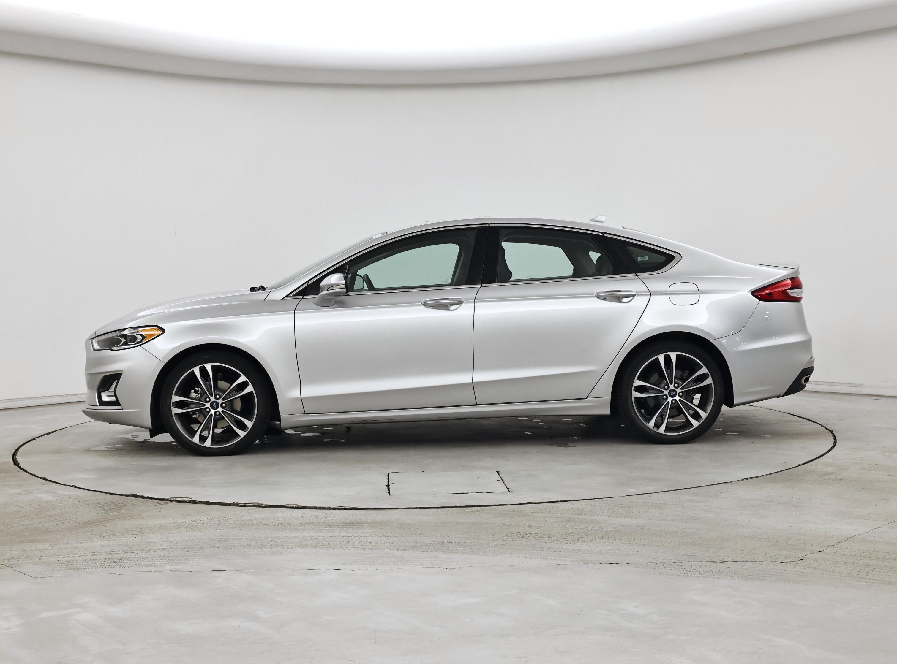 Thumbnail: 2019 Ford Fusion - 3