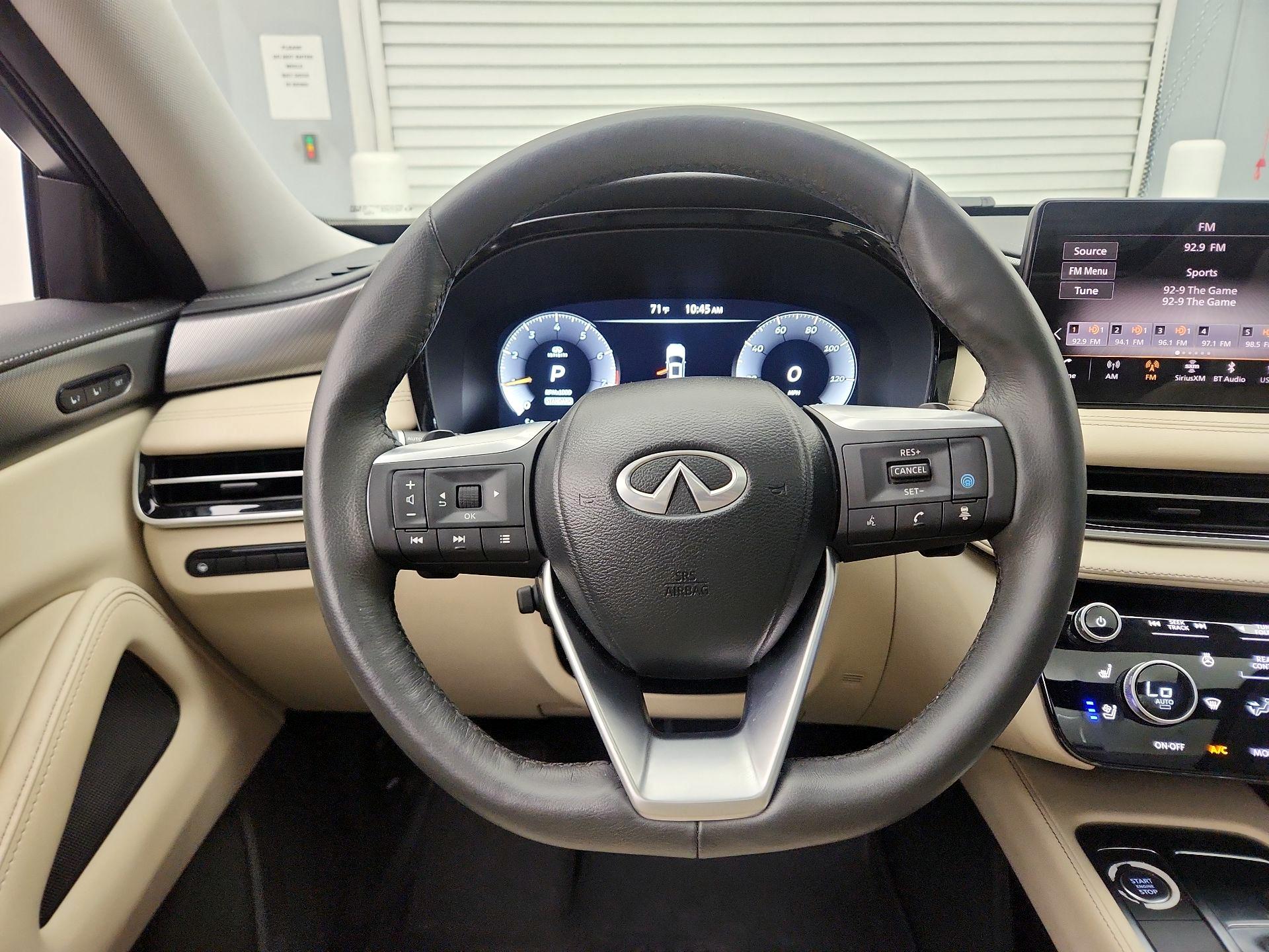 Thumbnail: 2023 INFINITI QX60 - 10