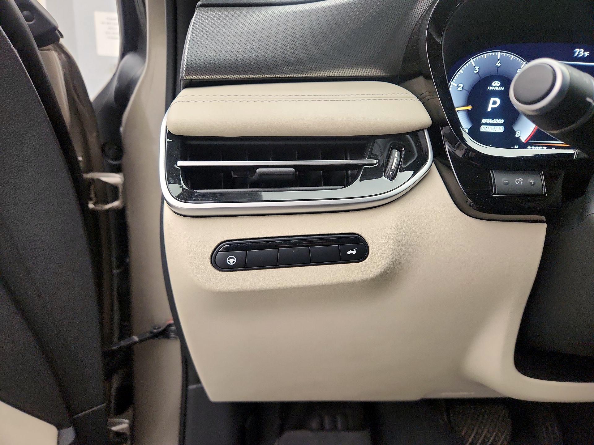 Thumbnail: 2023 INFINITI QX60 - 13