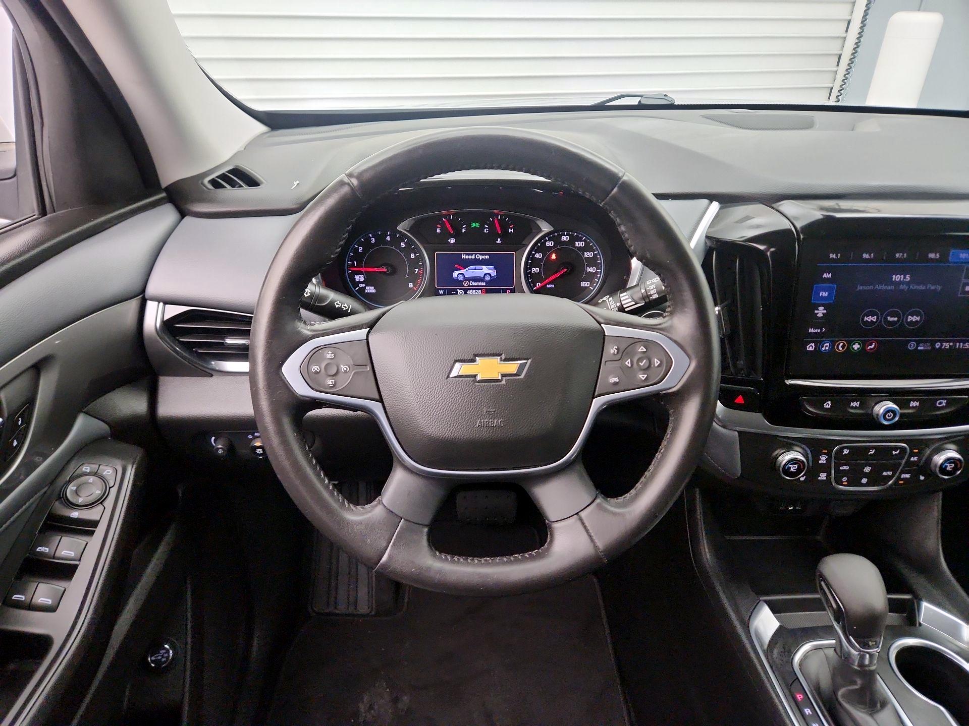 Thumbnail: 2021 Chevrolet Traverse - 10