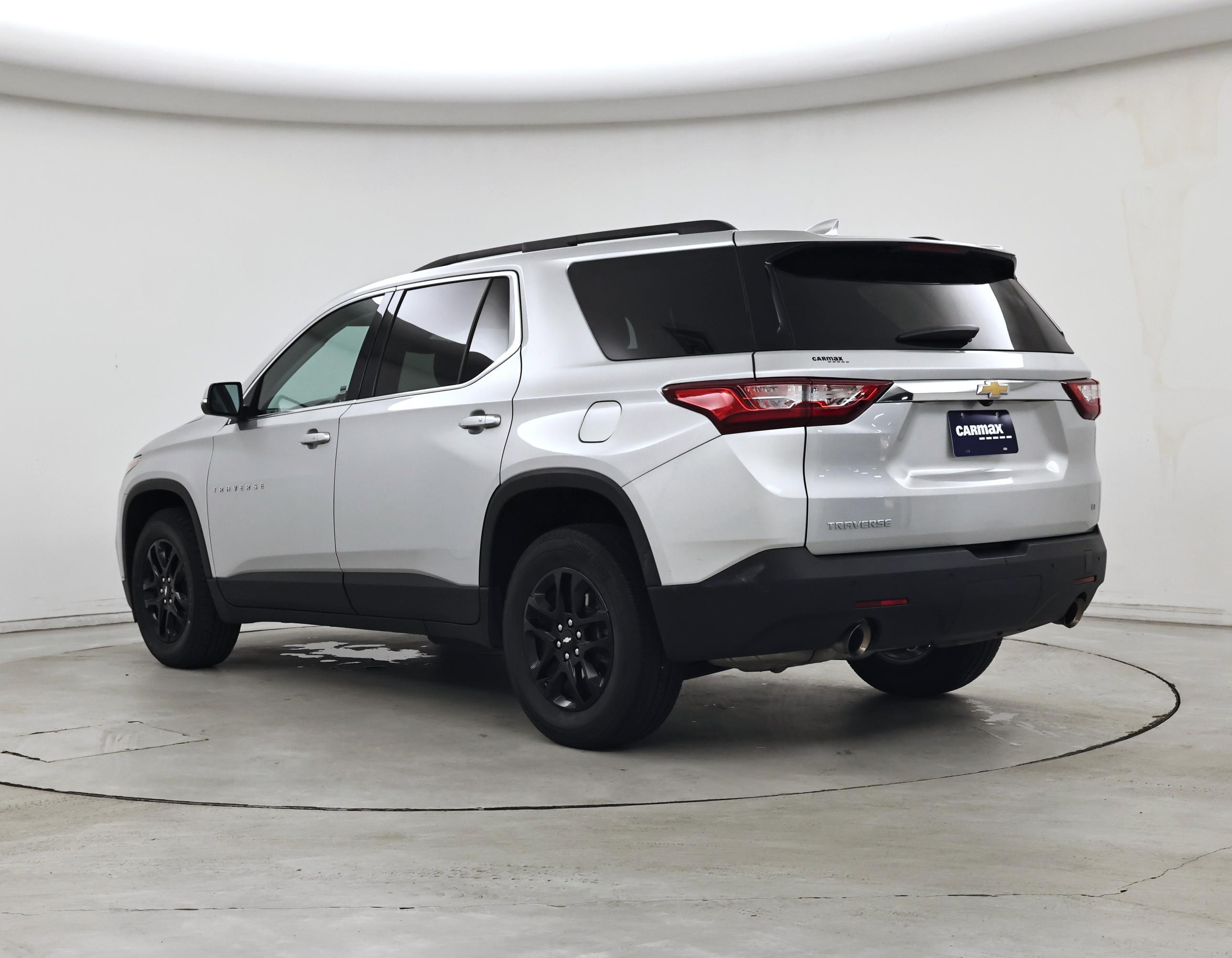 Thumbnail: 2021 Chevrolet Traverse - 2