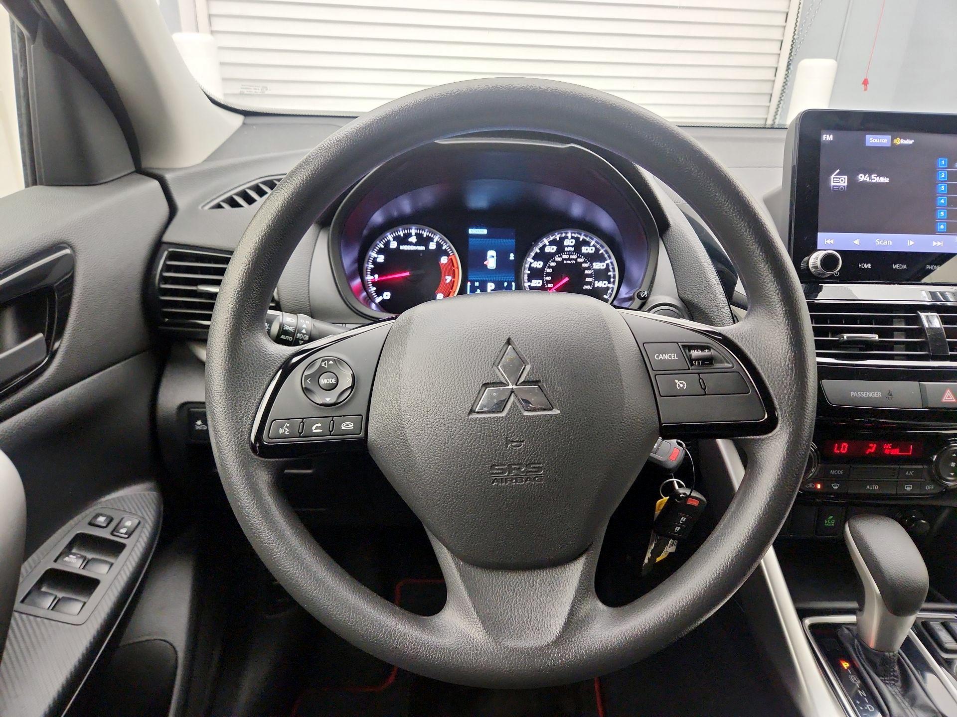 Thumbnail: 2023 Mitsubishi Eclipse Cross - 10