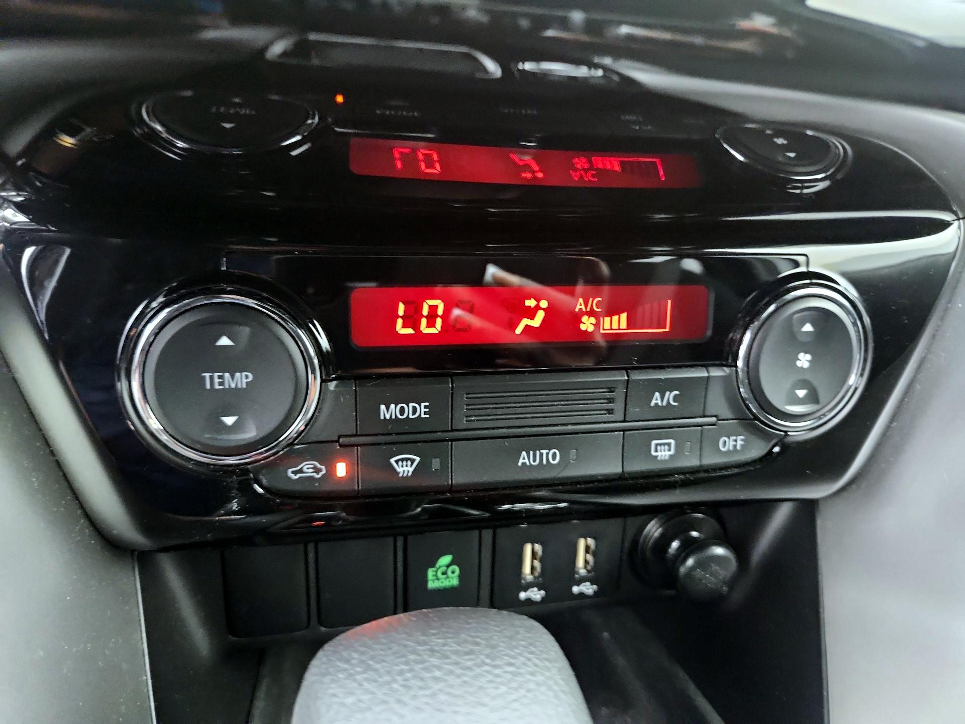 Thumbnail: 2023 Mitsubishi Eclipse Cross - 16