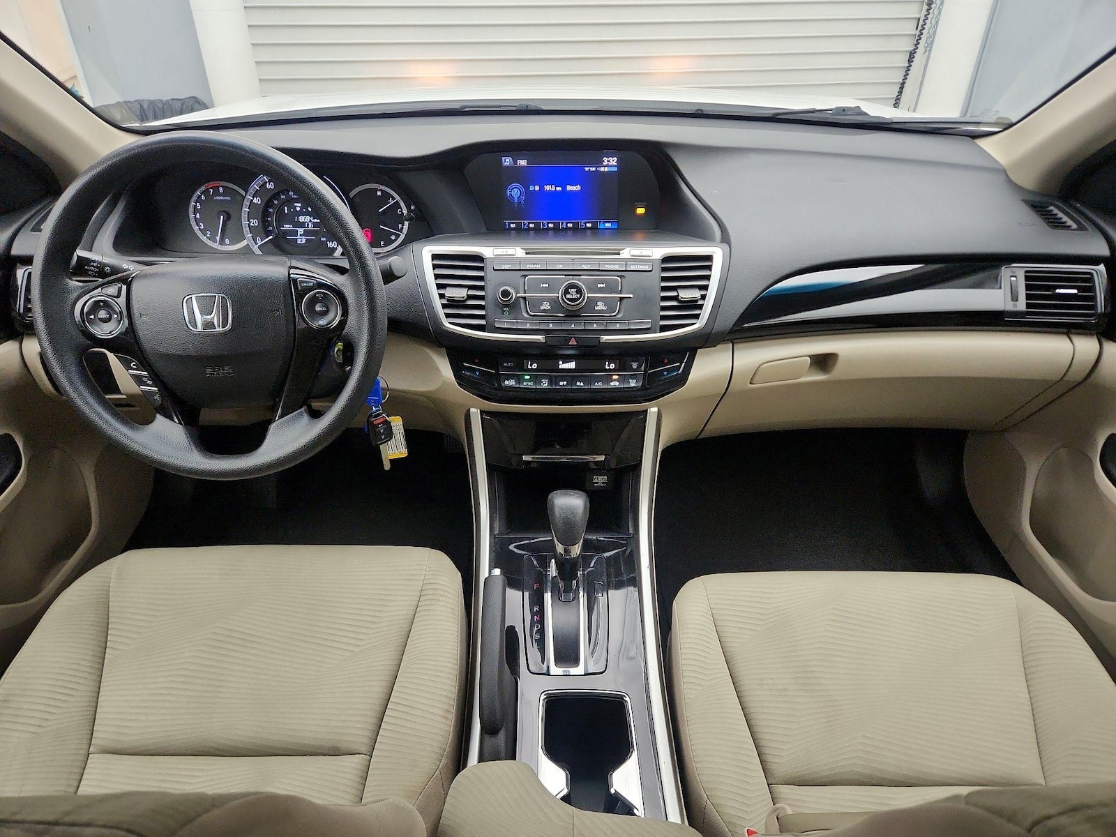 2017 Honda Accord LX - Photo 10