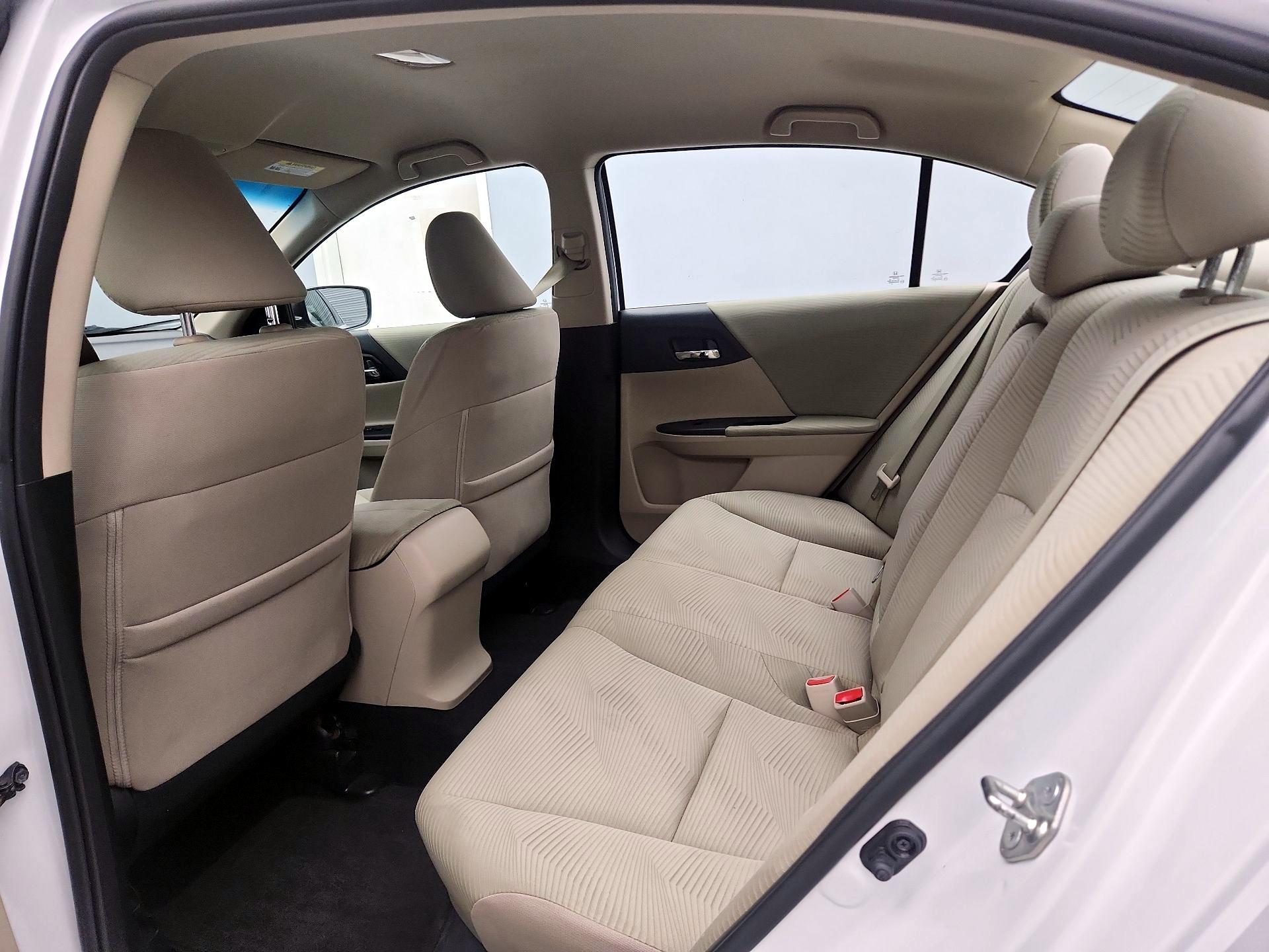 Thumbnail: 2017 Honda Accord - 18