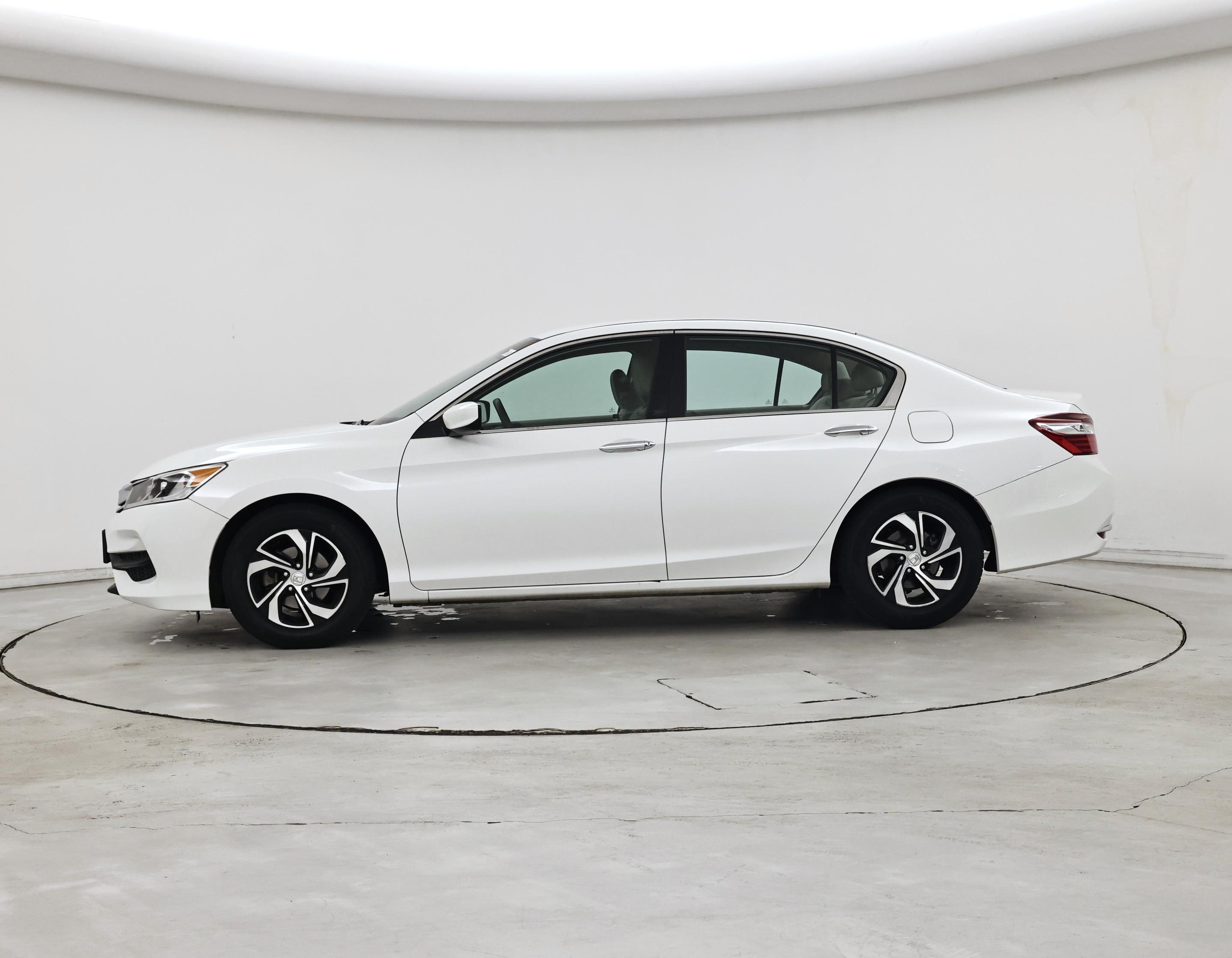 Thumbnail: 2017 Honda Accord - 3