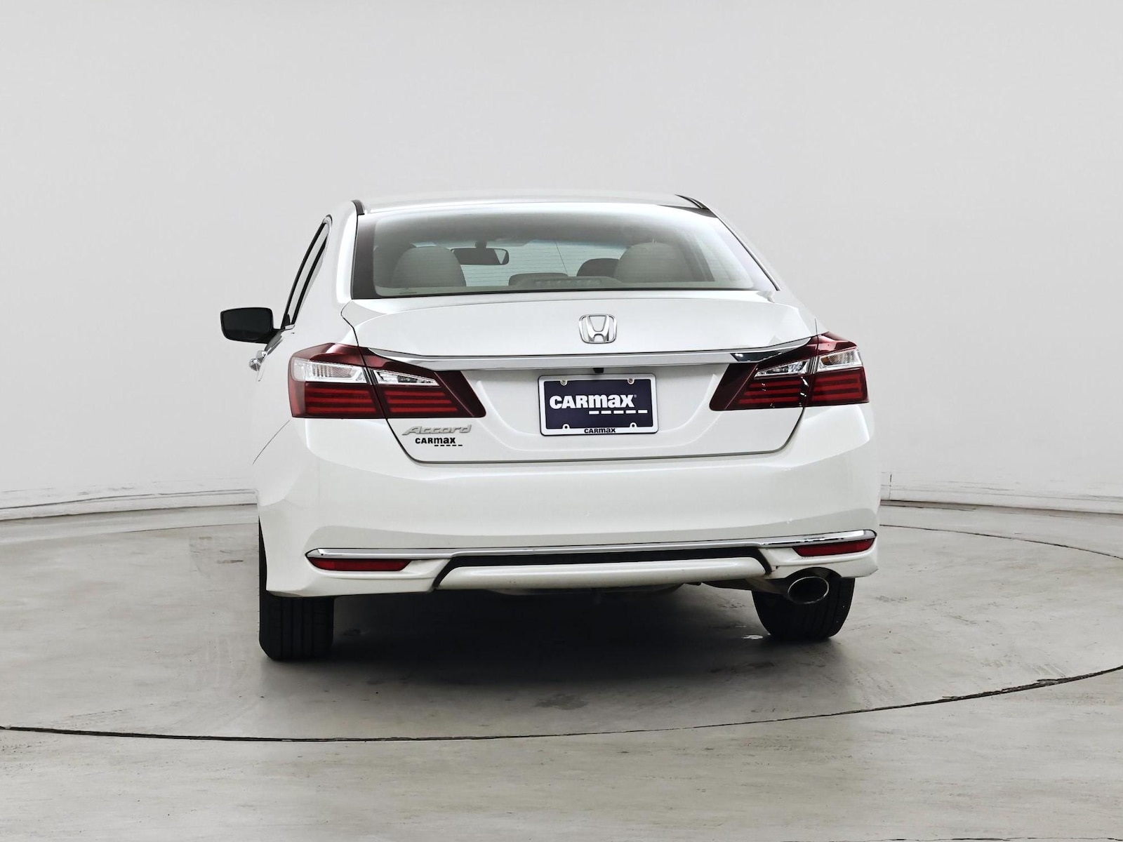 2017 Honda Accord LX - Photo 7