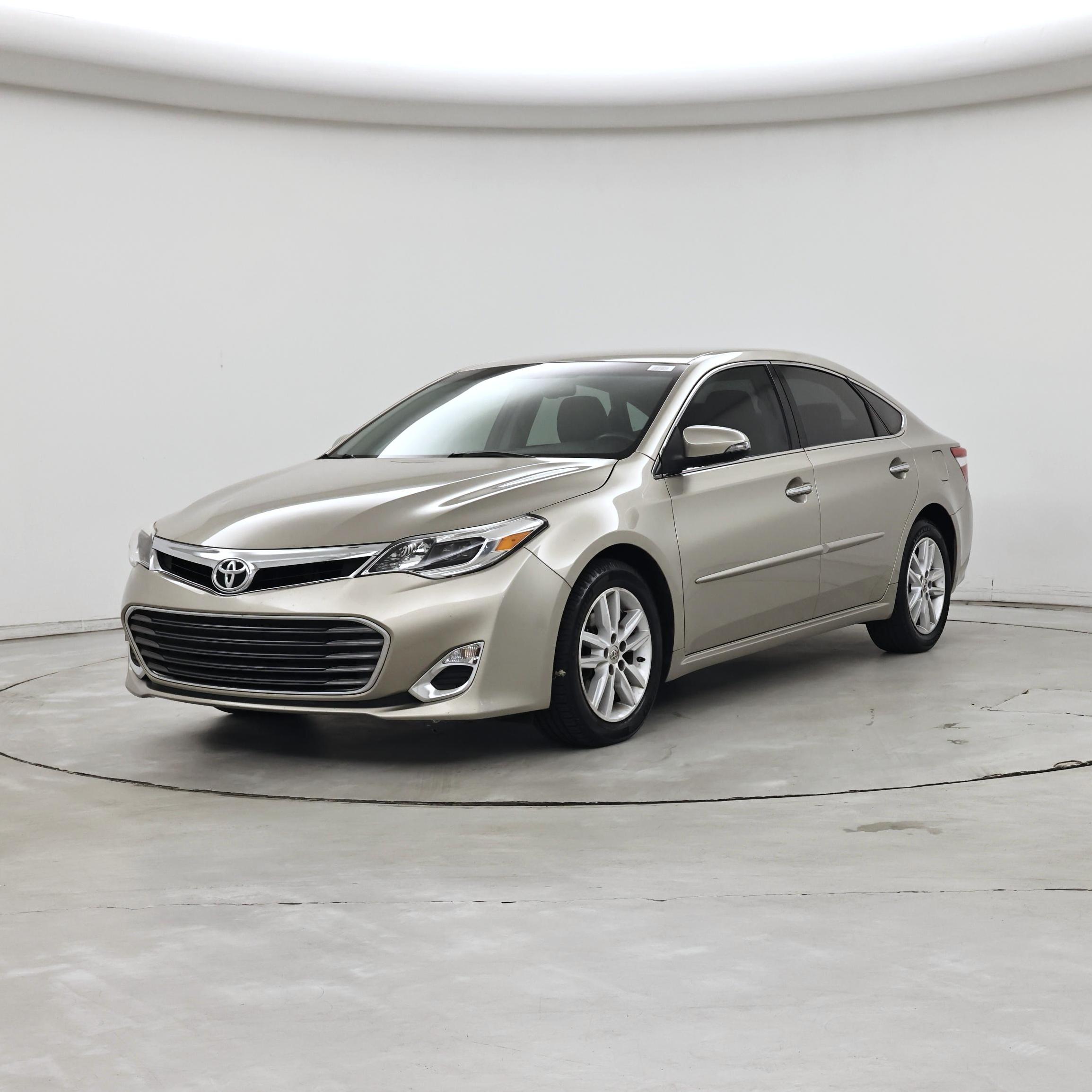 Thumbnail: 2015 Toyota Avalon - 4