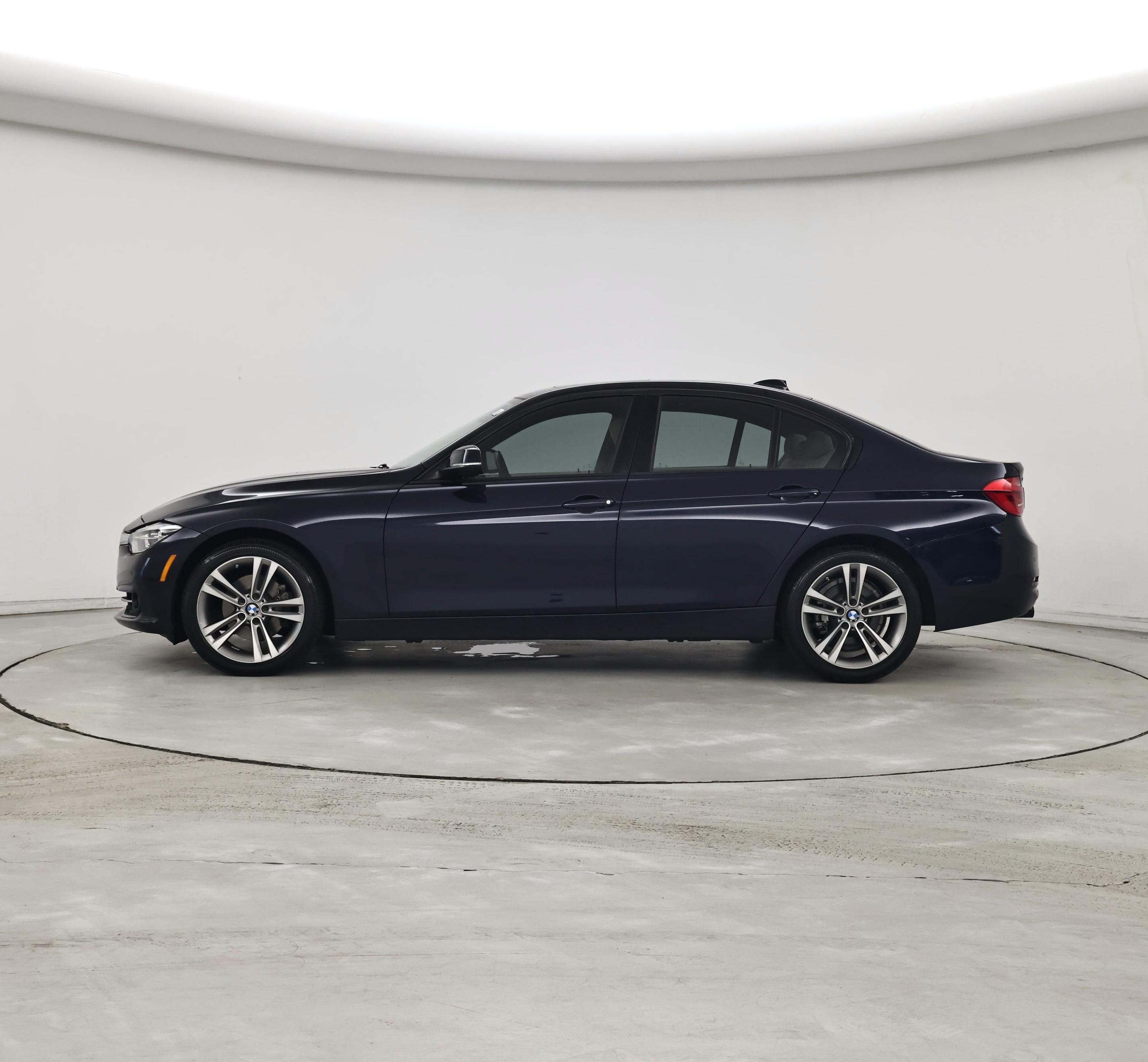 Thumbnail: 2016 BMW 3 Series - 3