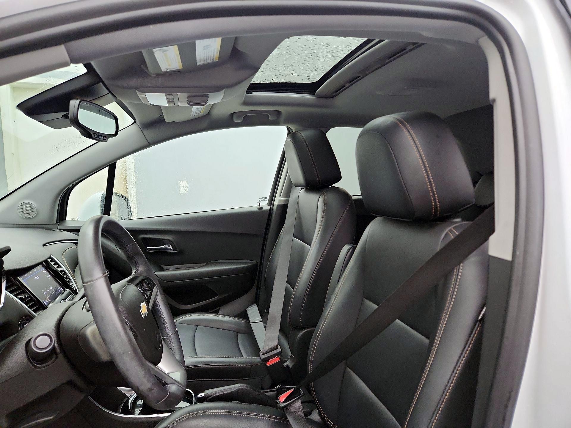 Thumbnail: 2020 Chevrolet Trax - 19