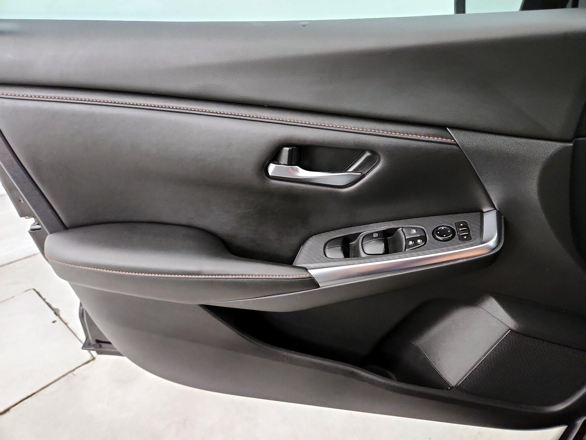 Thumbnail: 2022 Nissan Sentra - 12