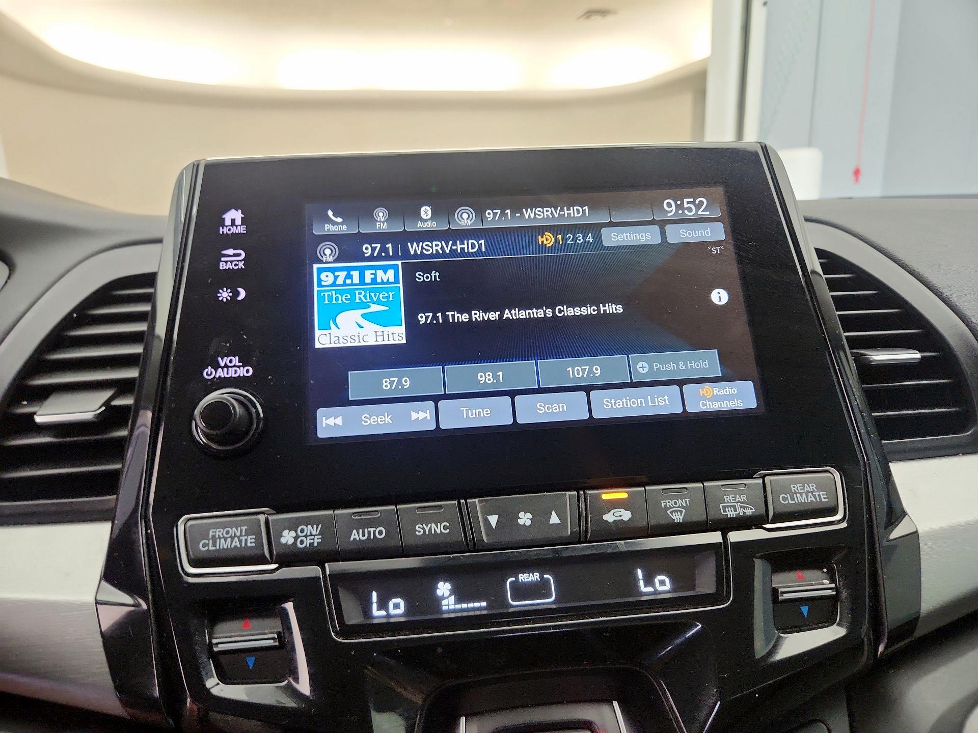 Thumbnail: 2020 Honda Odyssey - 15