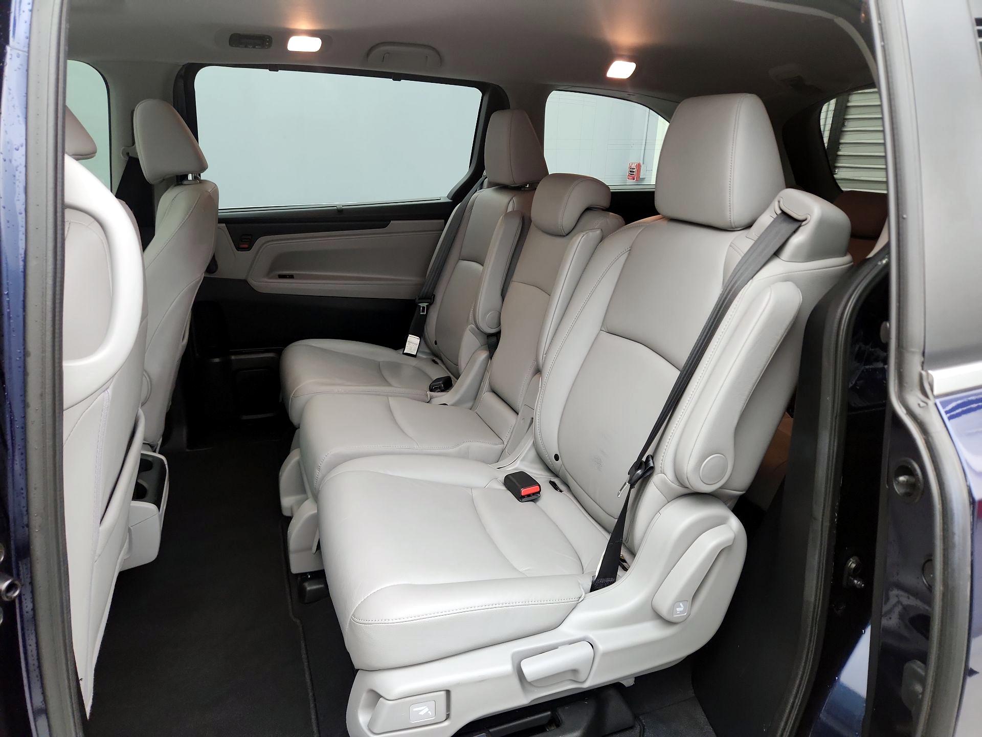 Thumbnail: 2020 Honda Odyssey - 20