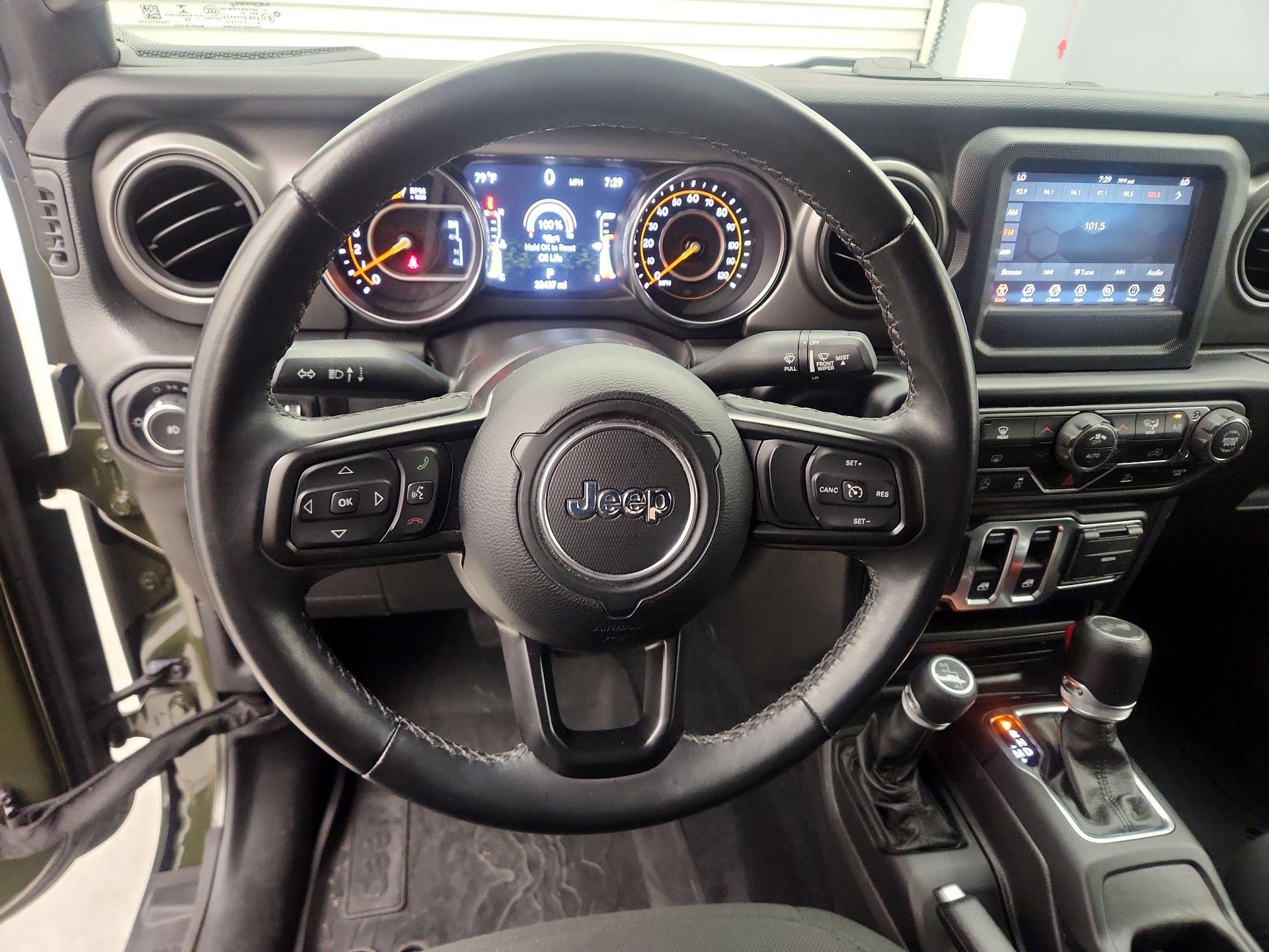 Thumbnail: 2022 Jeep Wrangler - 10