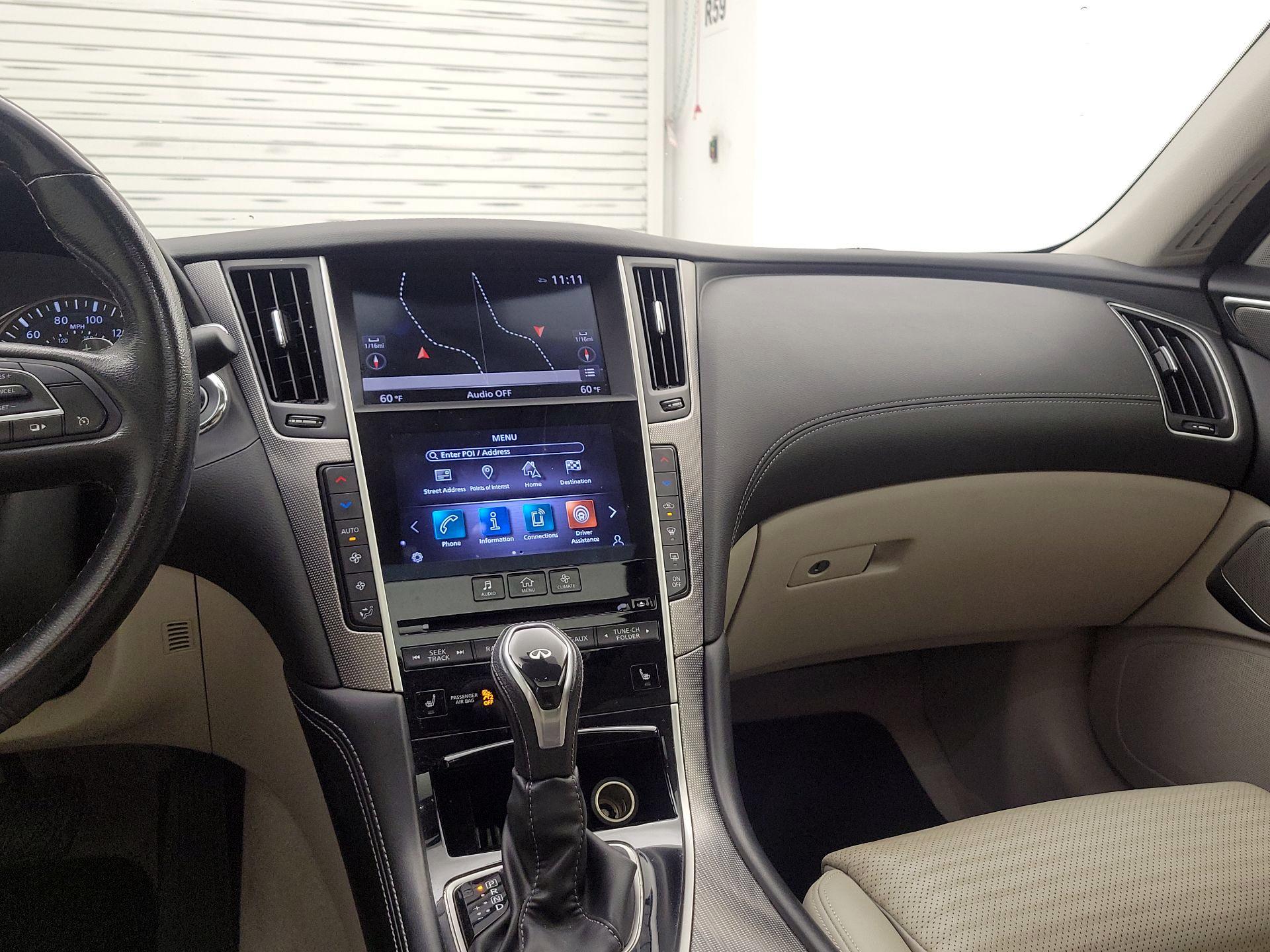 Thumbnail: 2020 INFINITI Q50 - 9