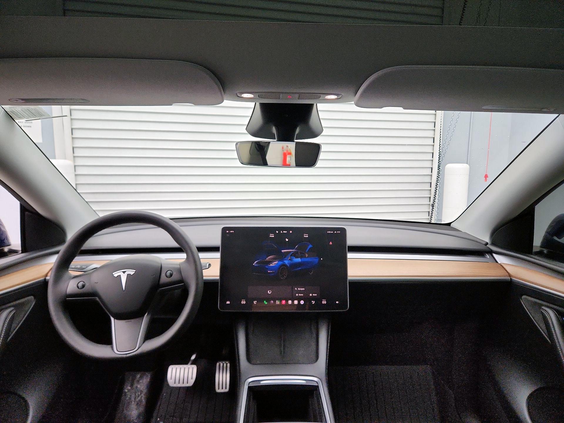 Thumbnail: 2024 Tesla Model Y - 9